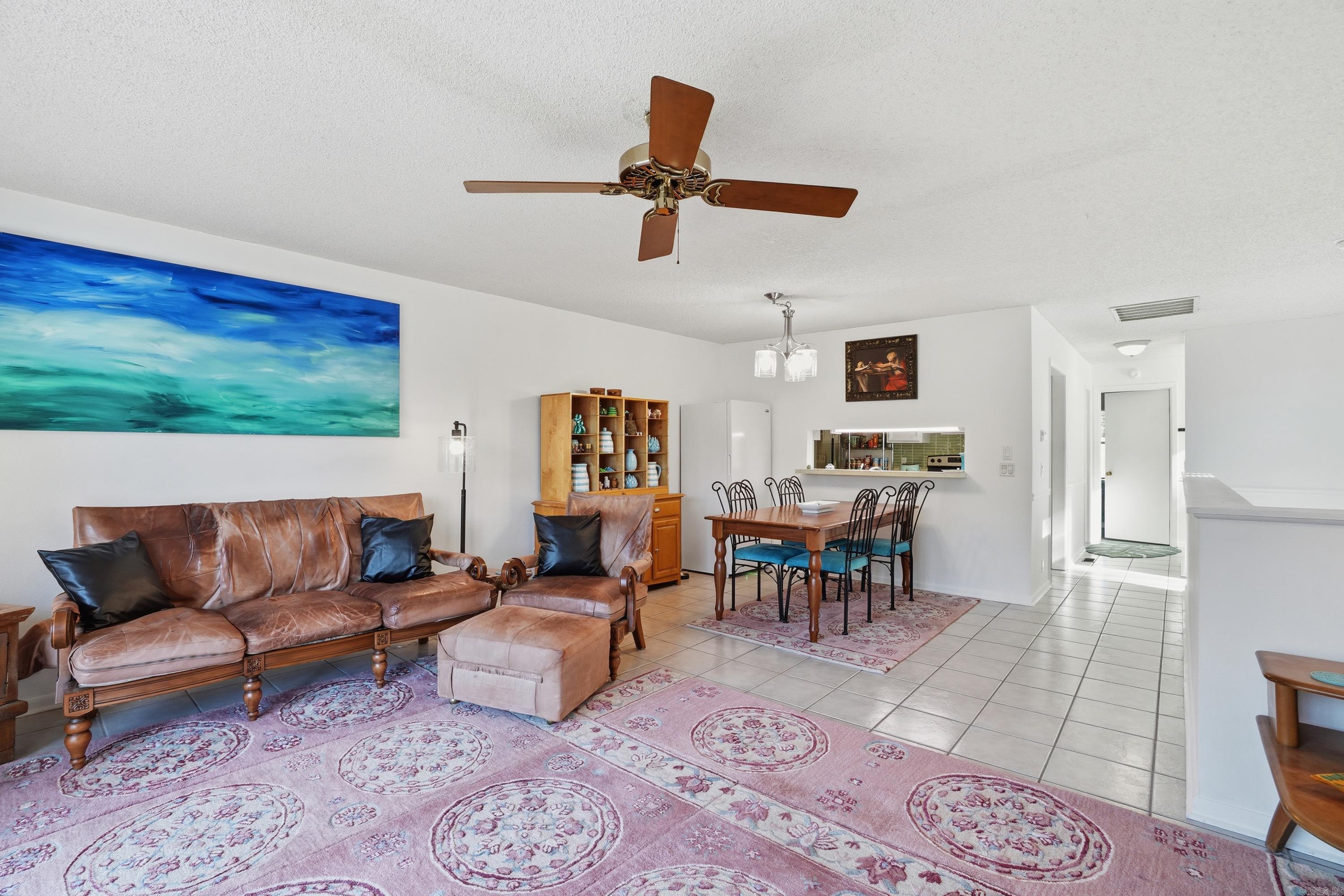 Madrid Courts - Residential