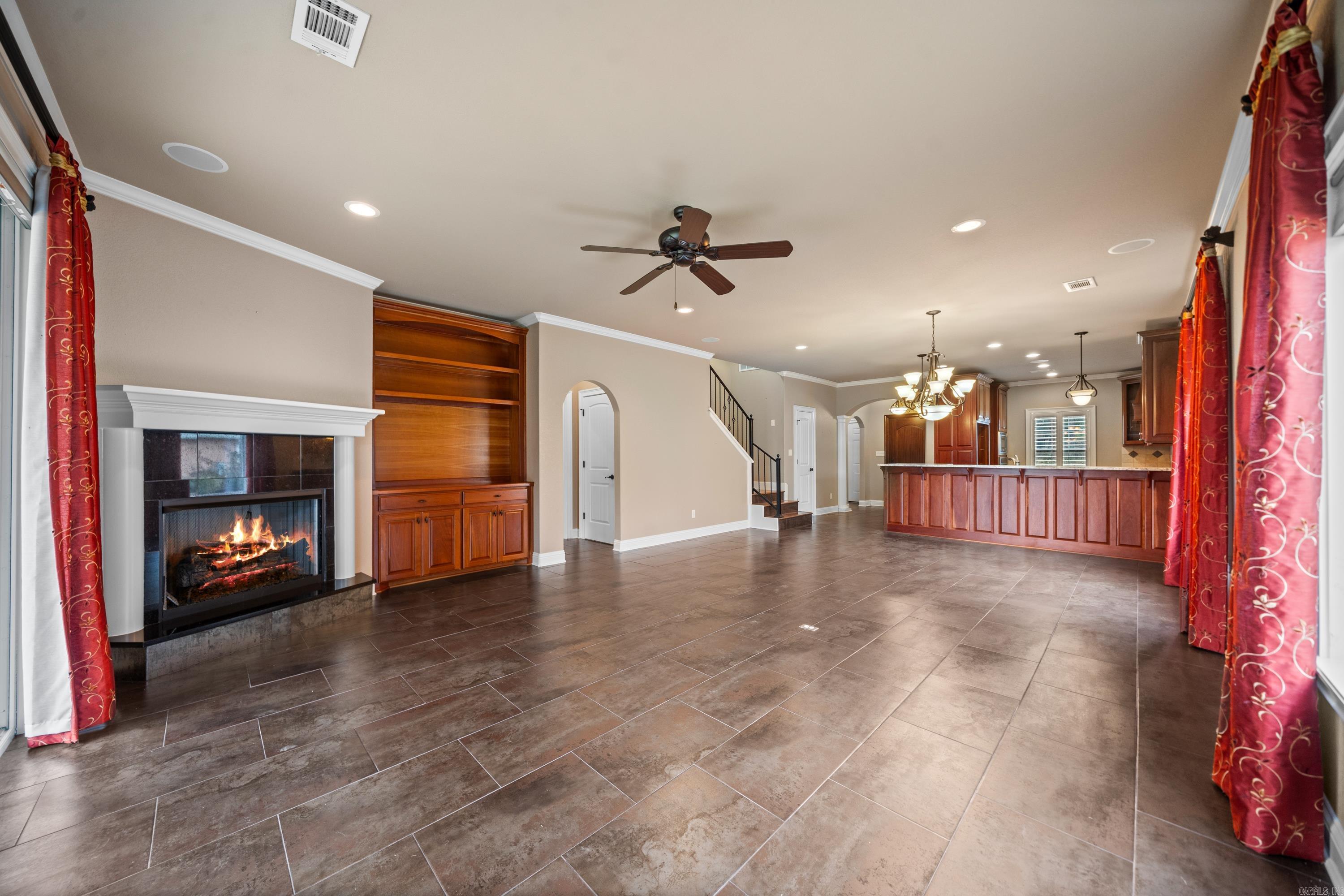 FARRS LANDING VILLAS - Residential