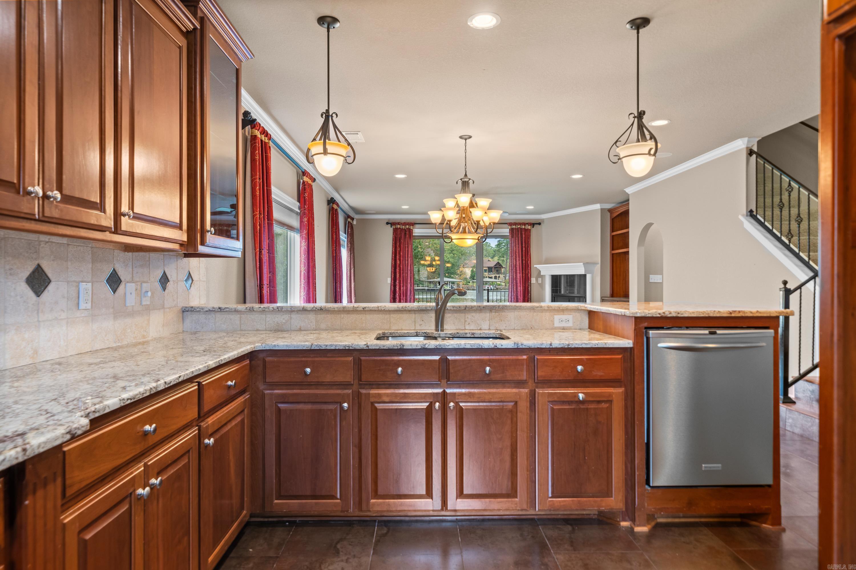 FARRS LANDING VILLAS - Residential