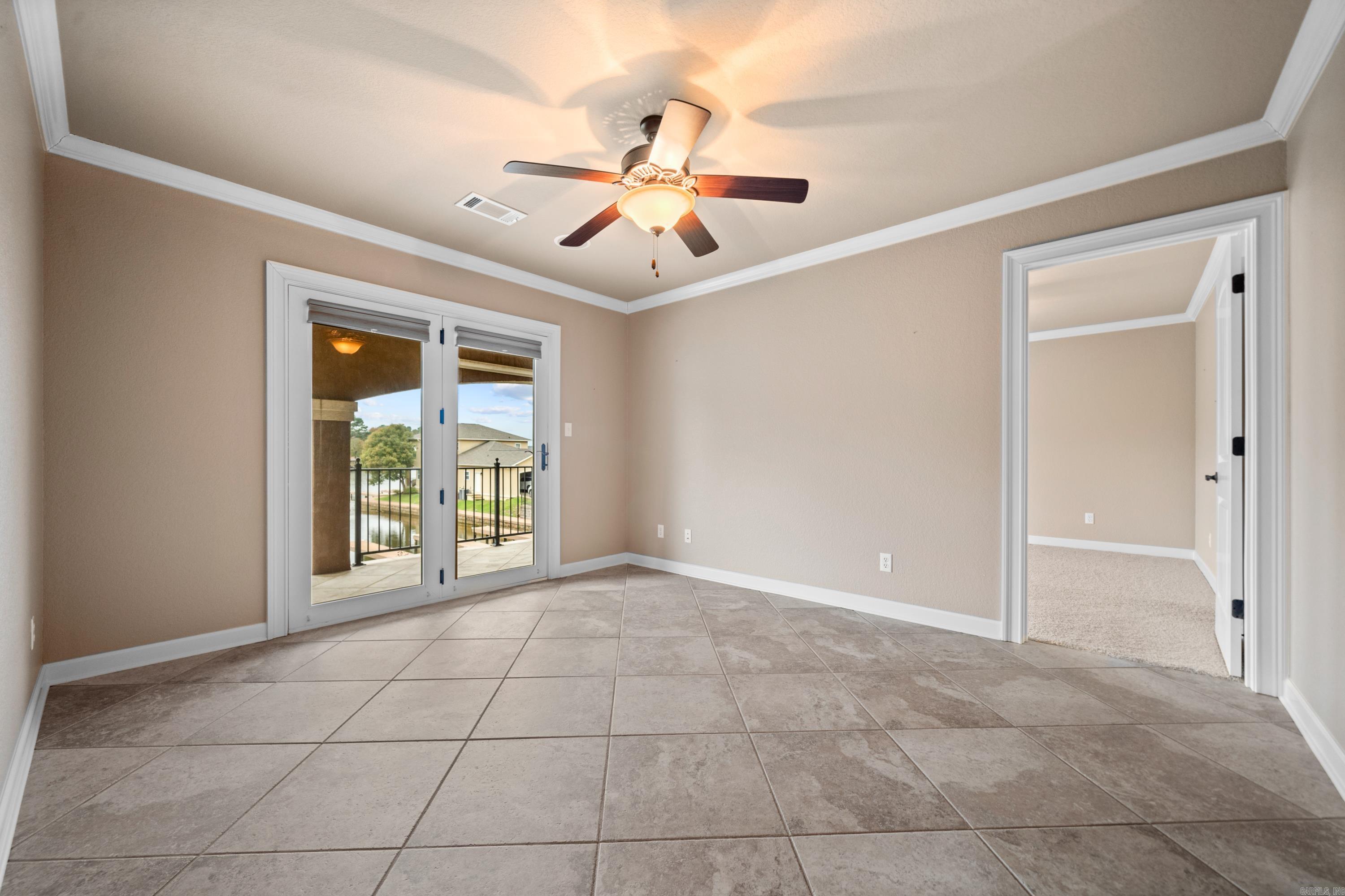 FARRS LANDING VILLAS - Residential