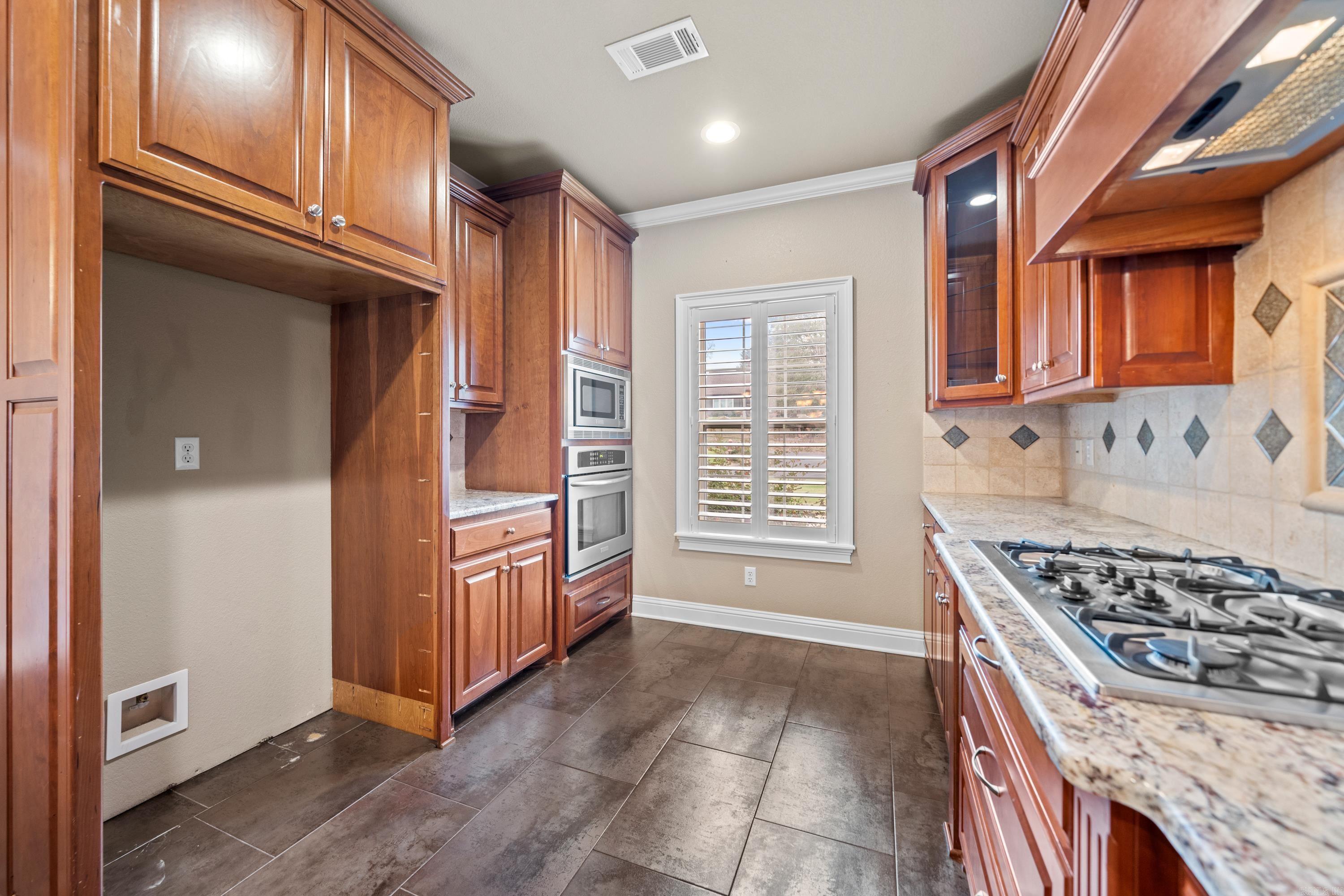 FARRS LANDING VILLAS - Residential