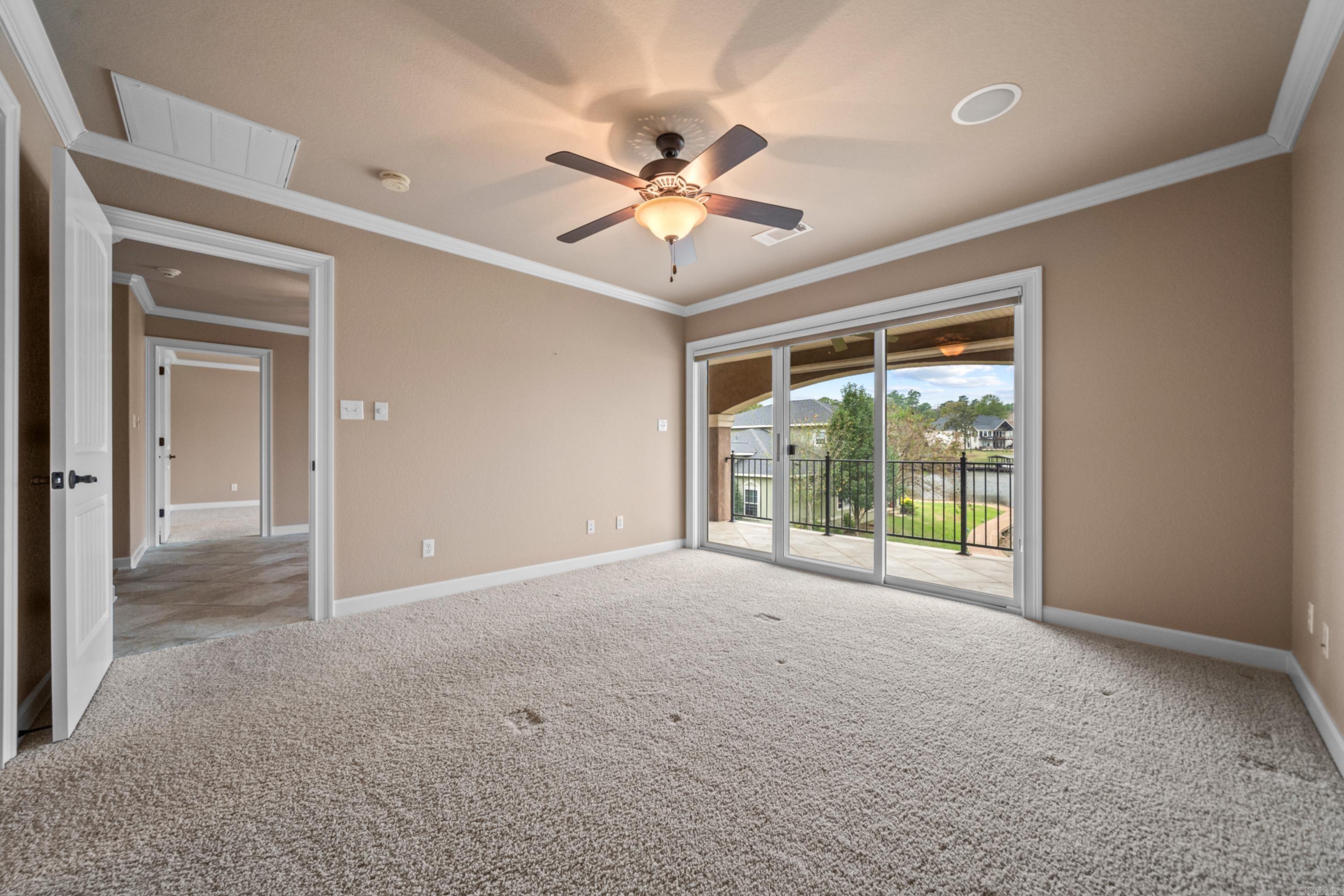 FARRS LANDING VILLAS - Residential