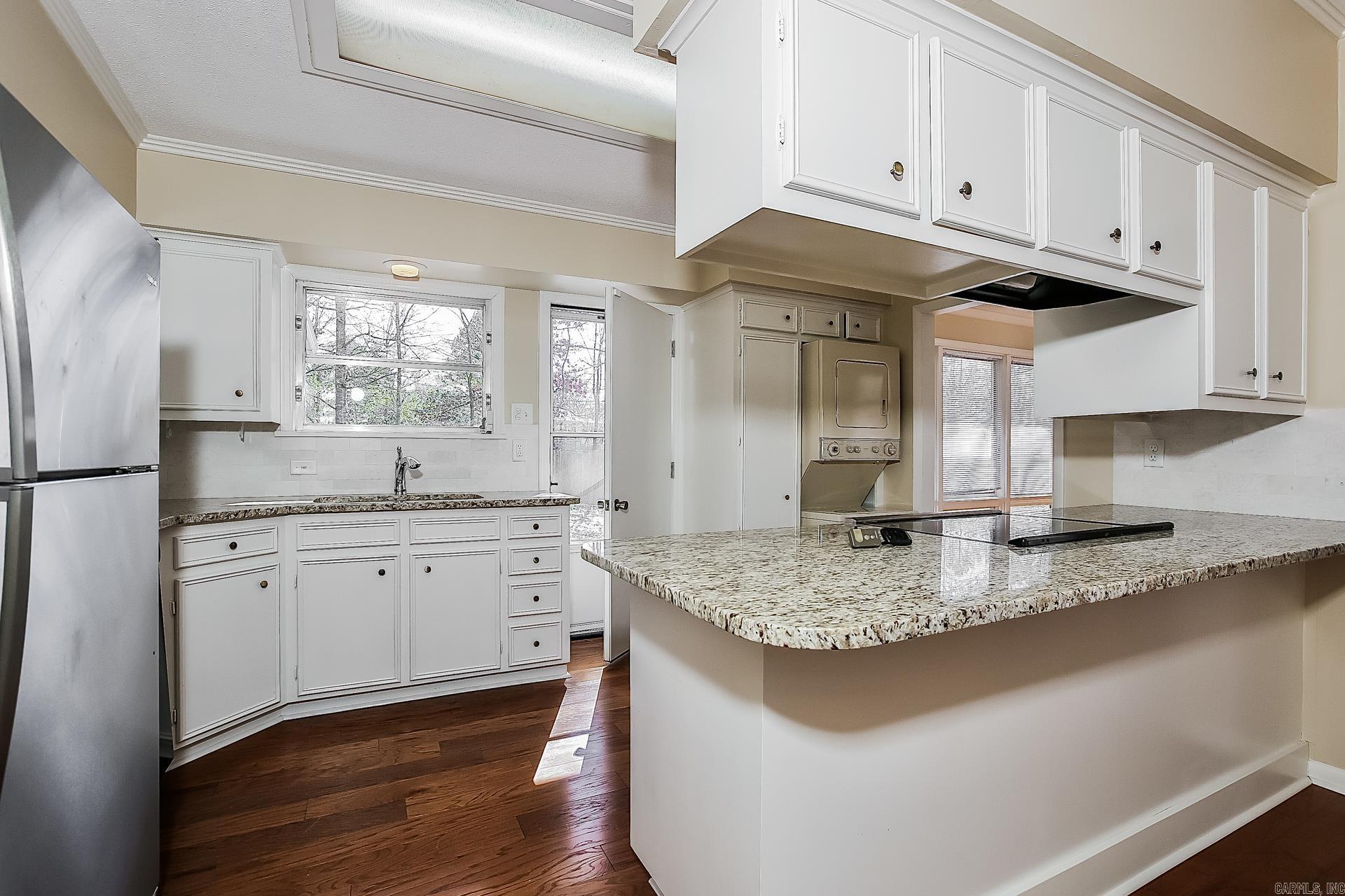 nil - Residential Lease