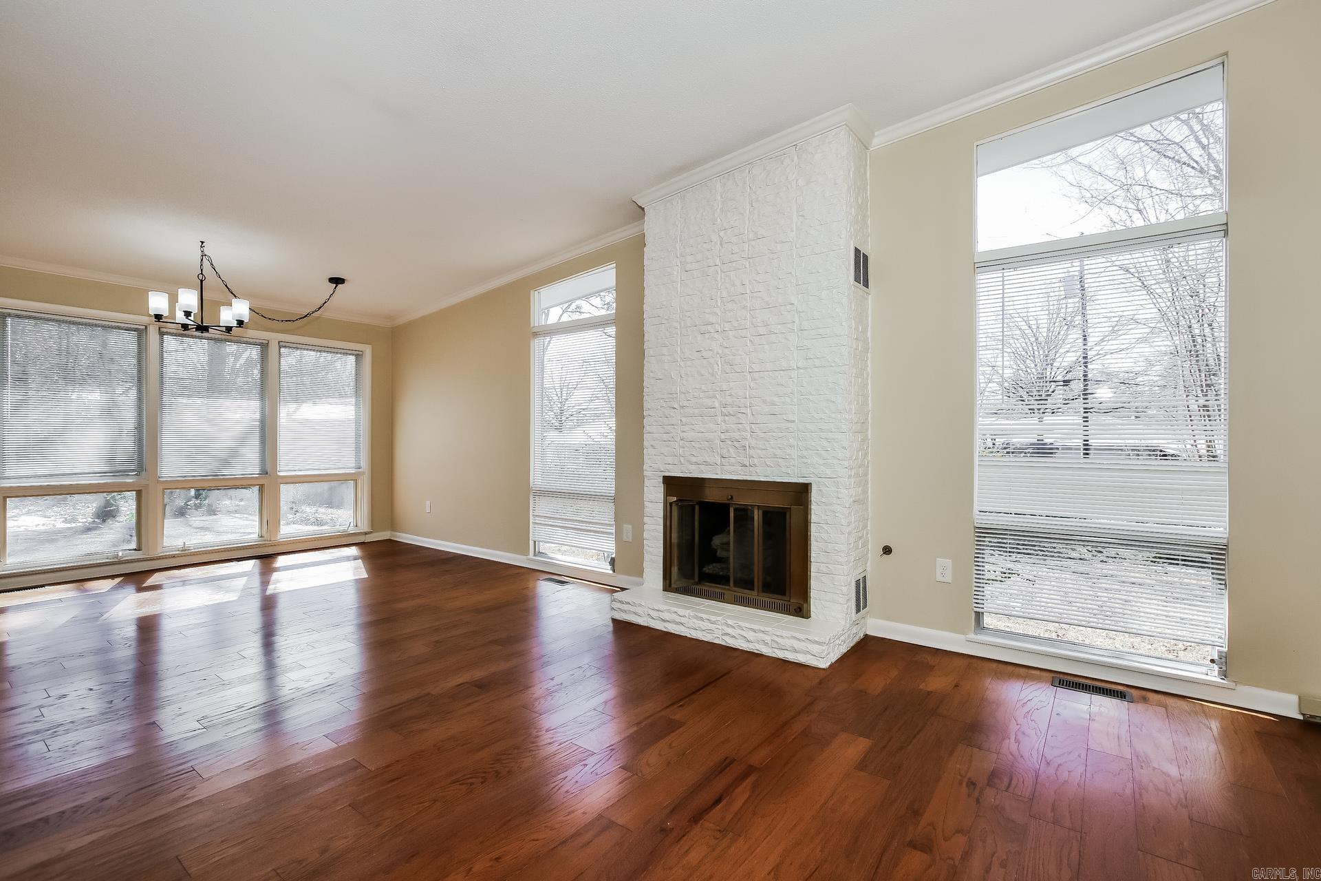 nil - Residential Lease