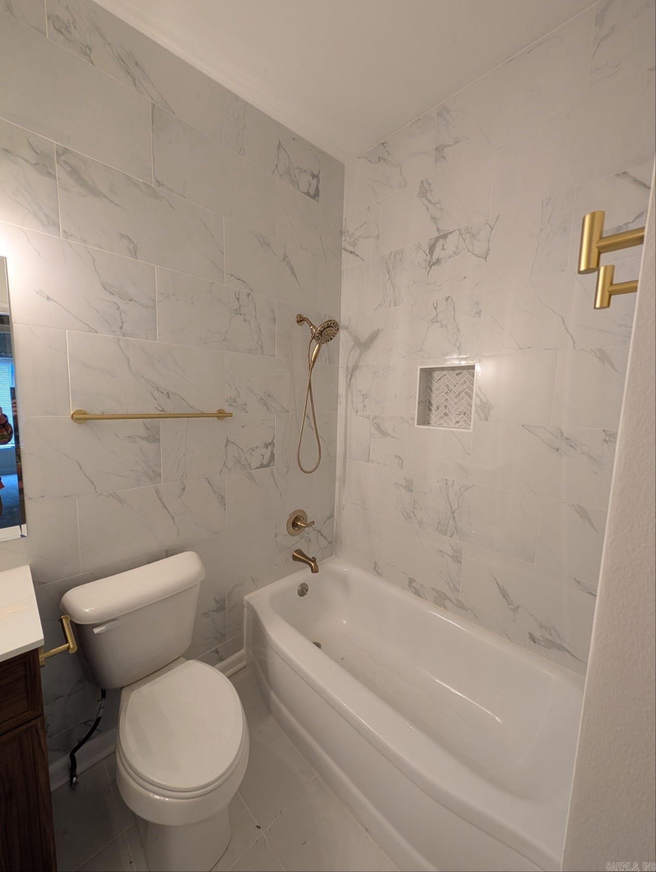 nil - Residential Lease