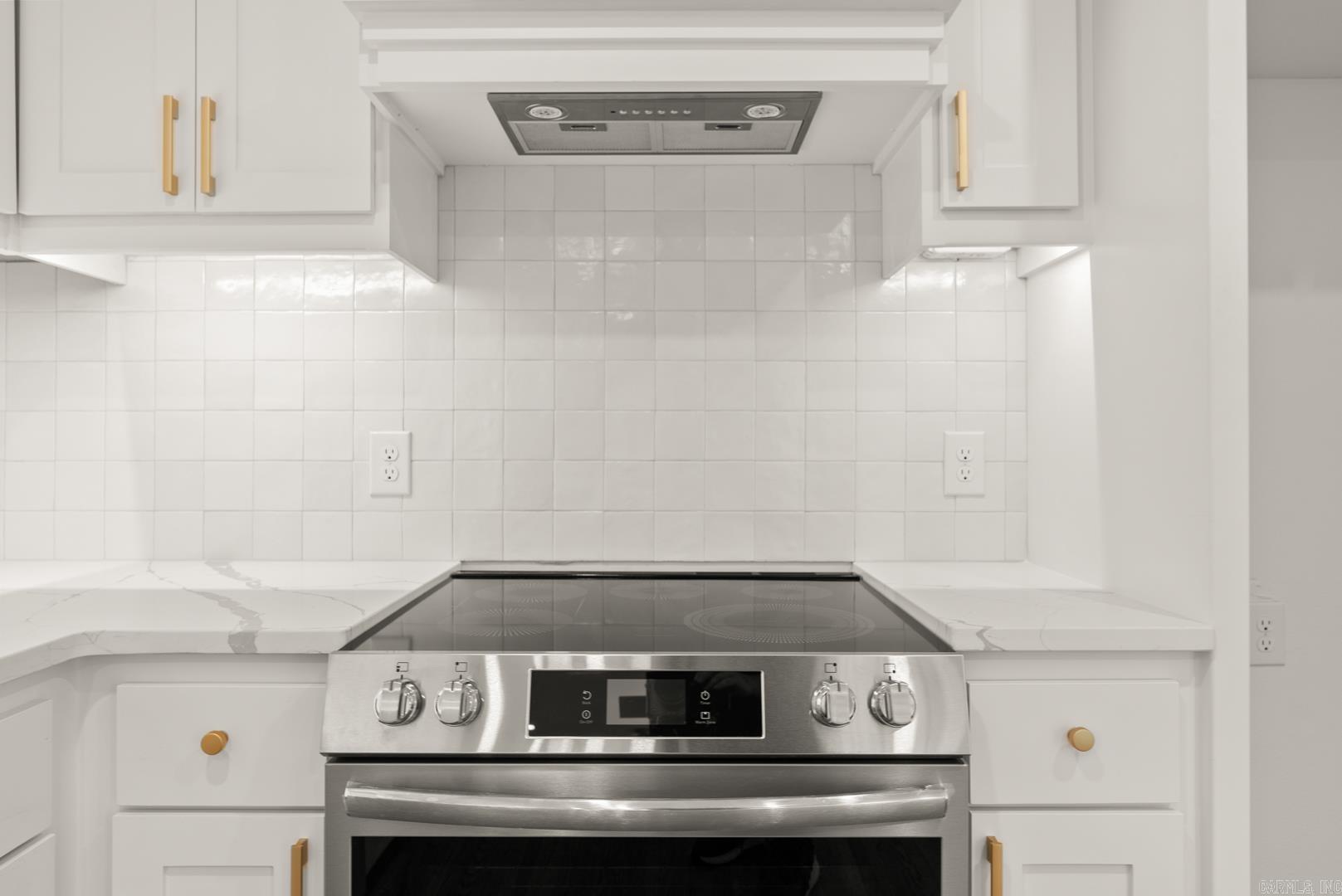 EAST PALISADES - Residential