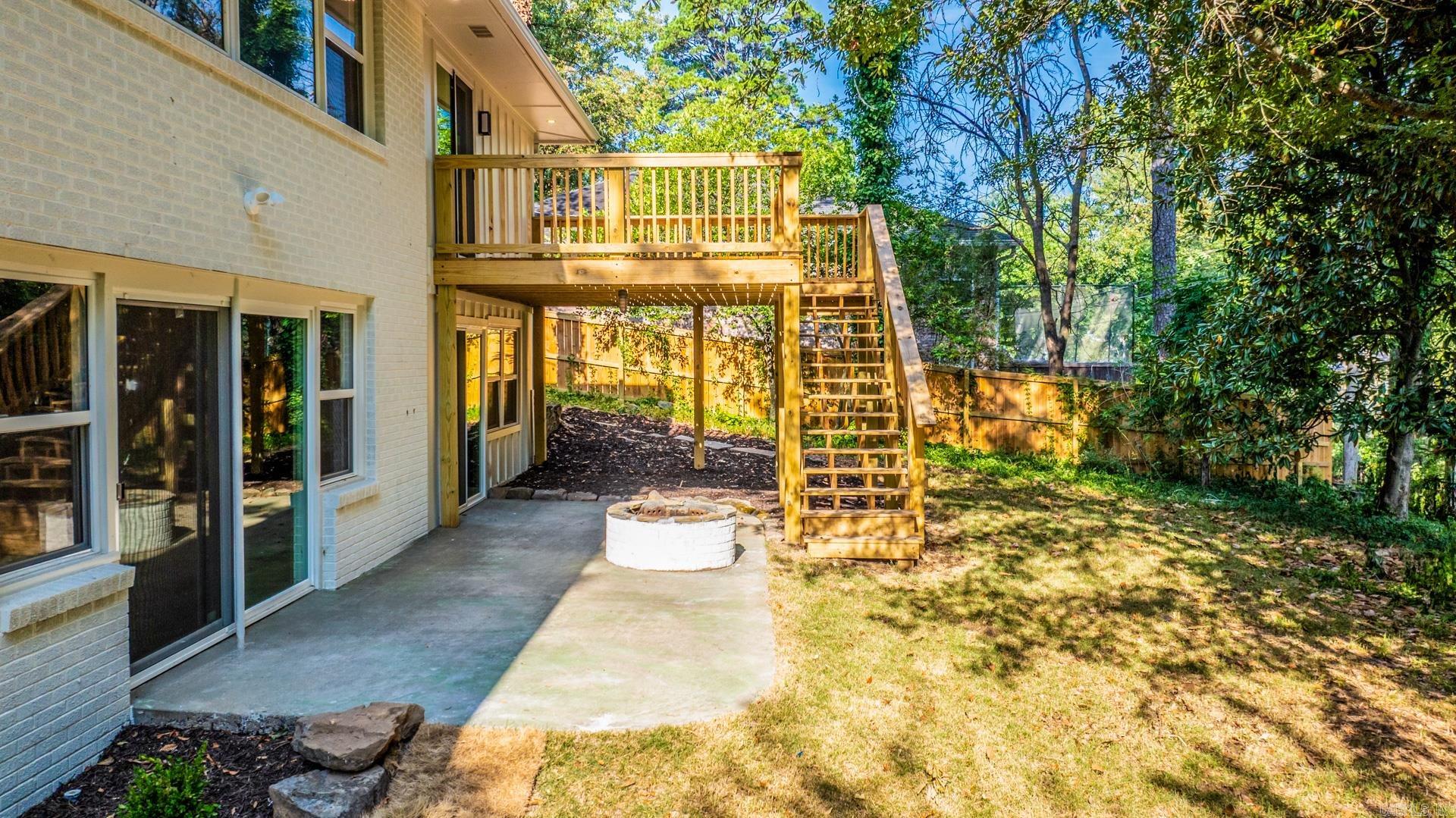 EAST PALISADES - Residential