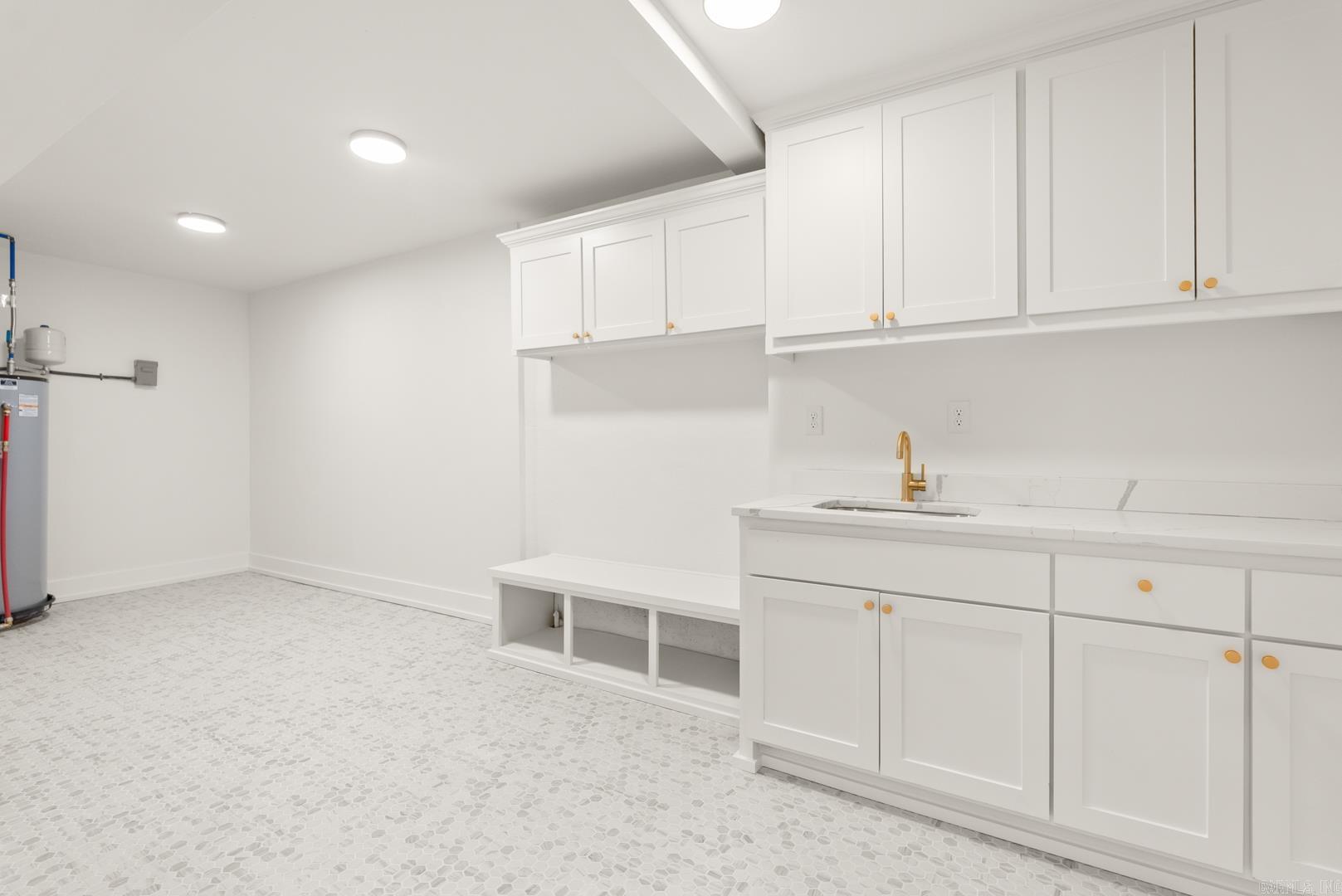 EAST PALISADES - Residential