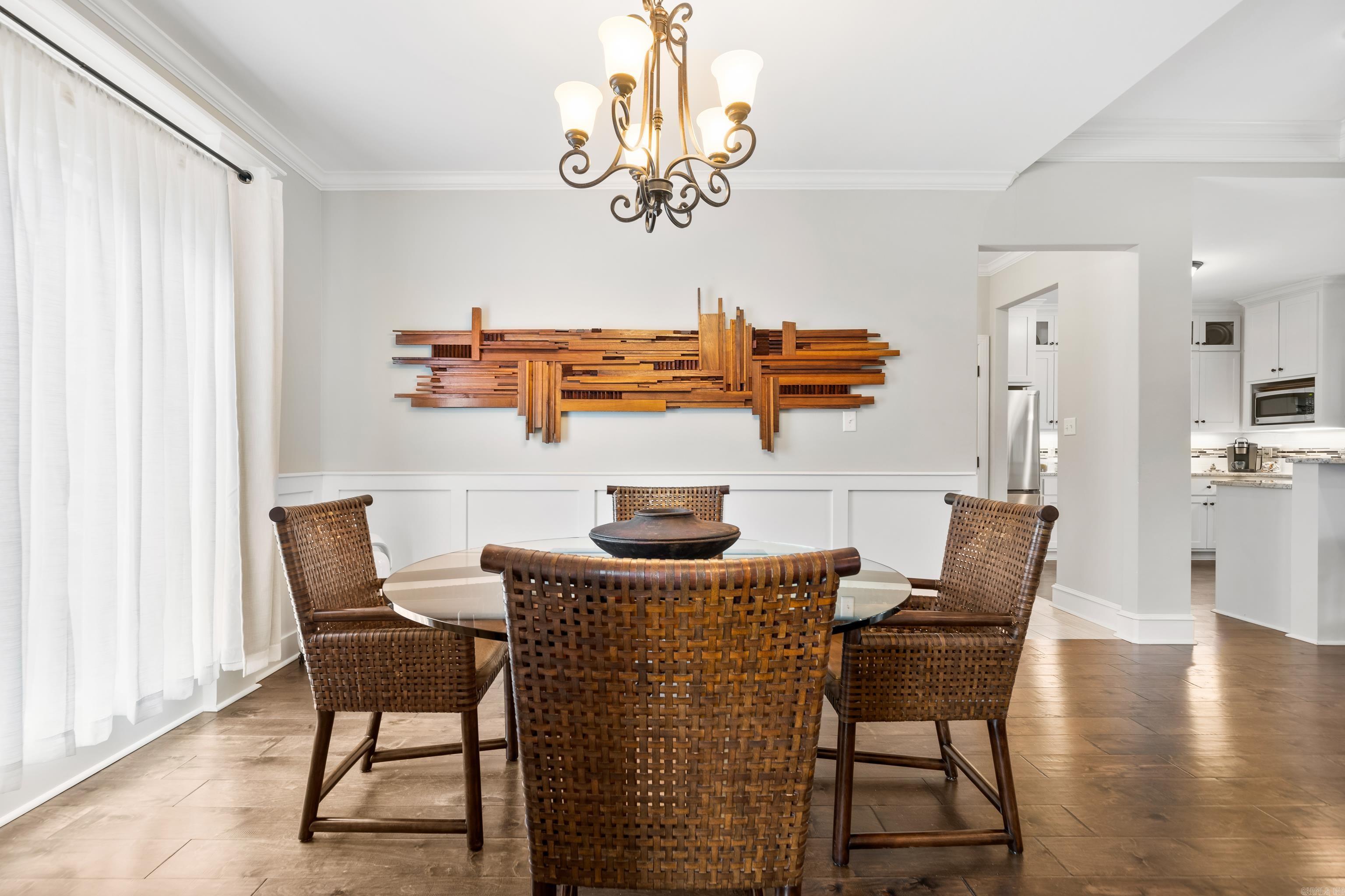 EAGLE ROCK - Residential