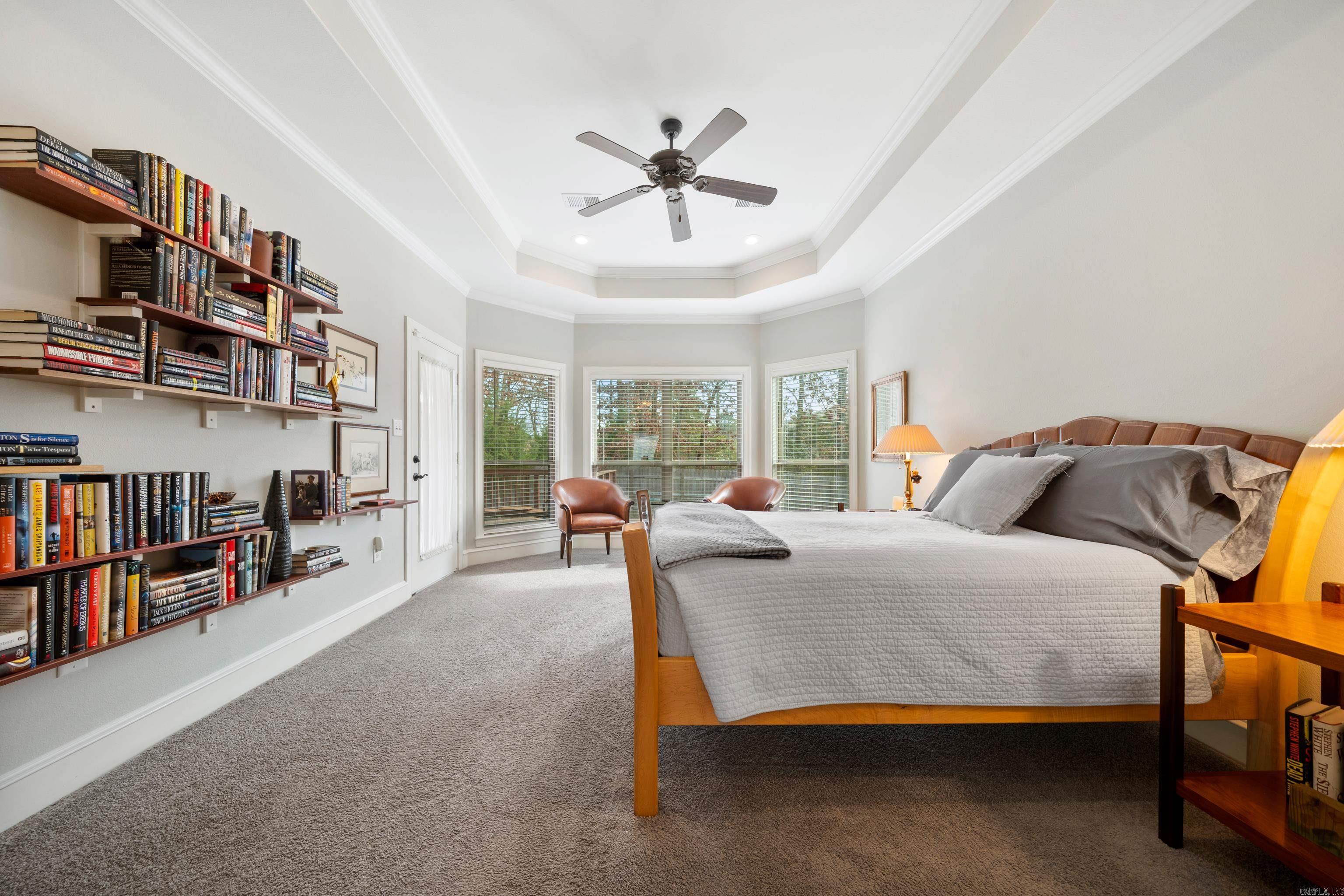 EAGLE ROCK - Residential