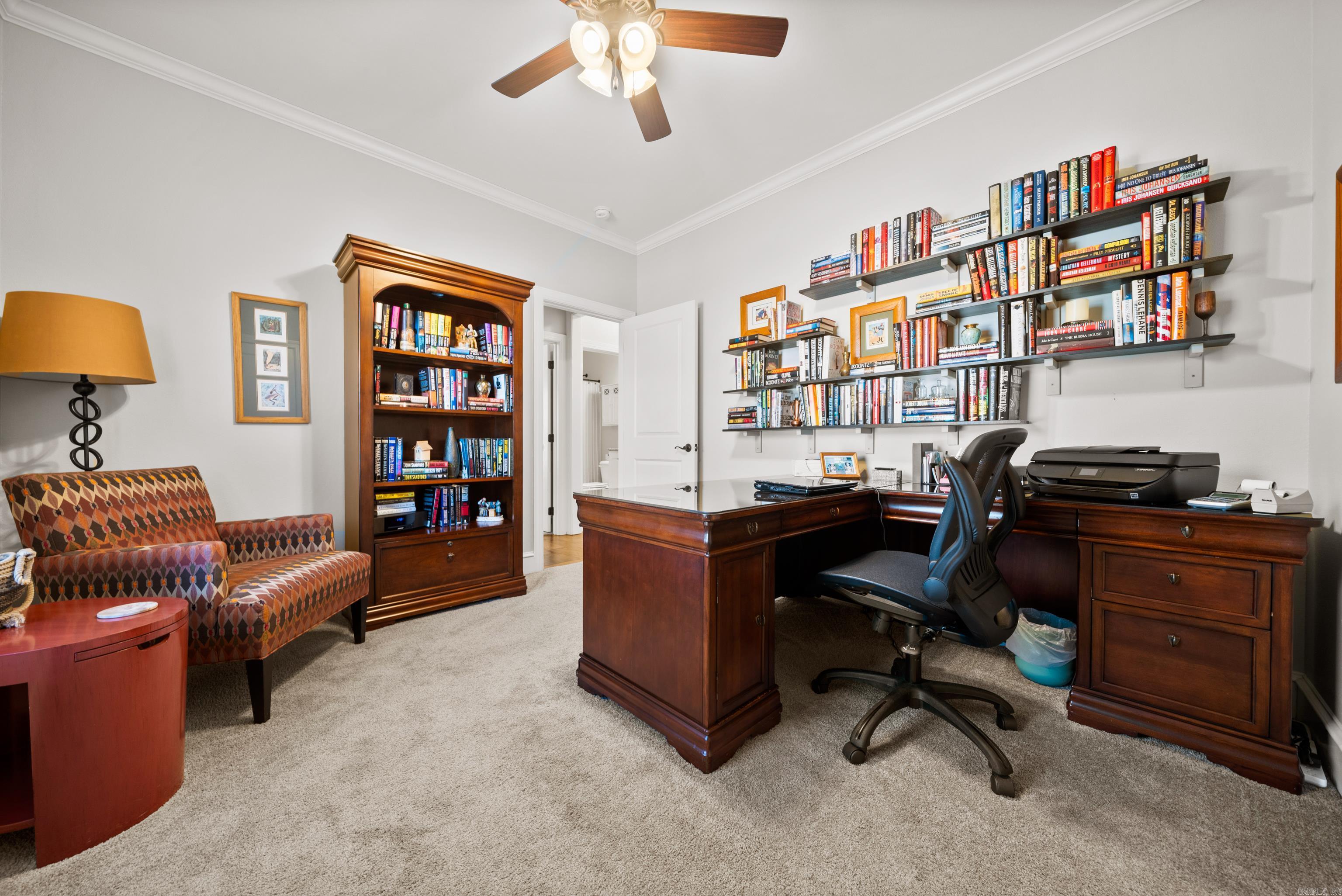 EAGLE ROCK - Residential