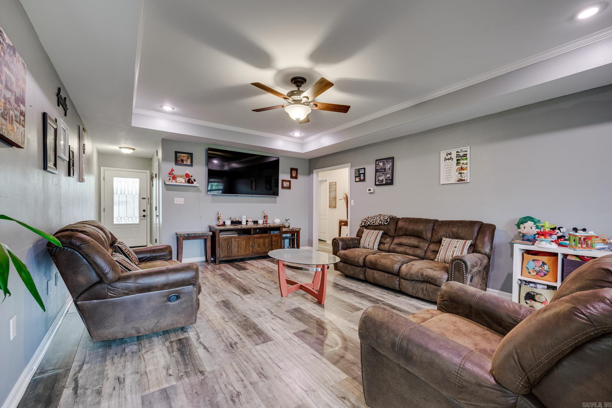 ALLI'S PLACE - Residential