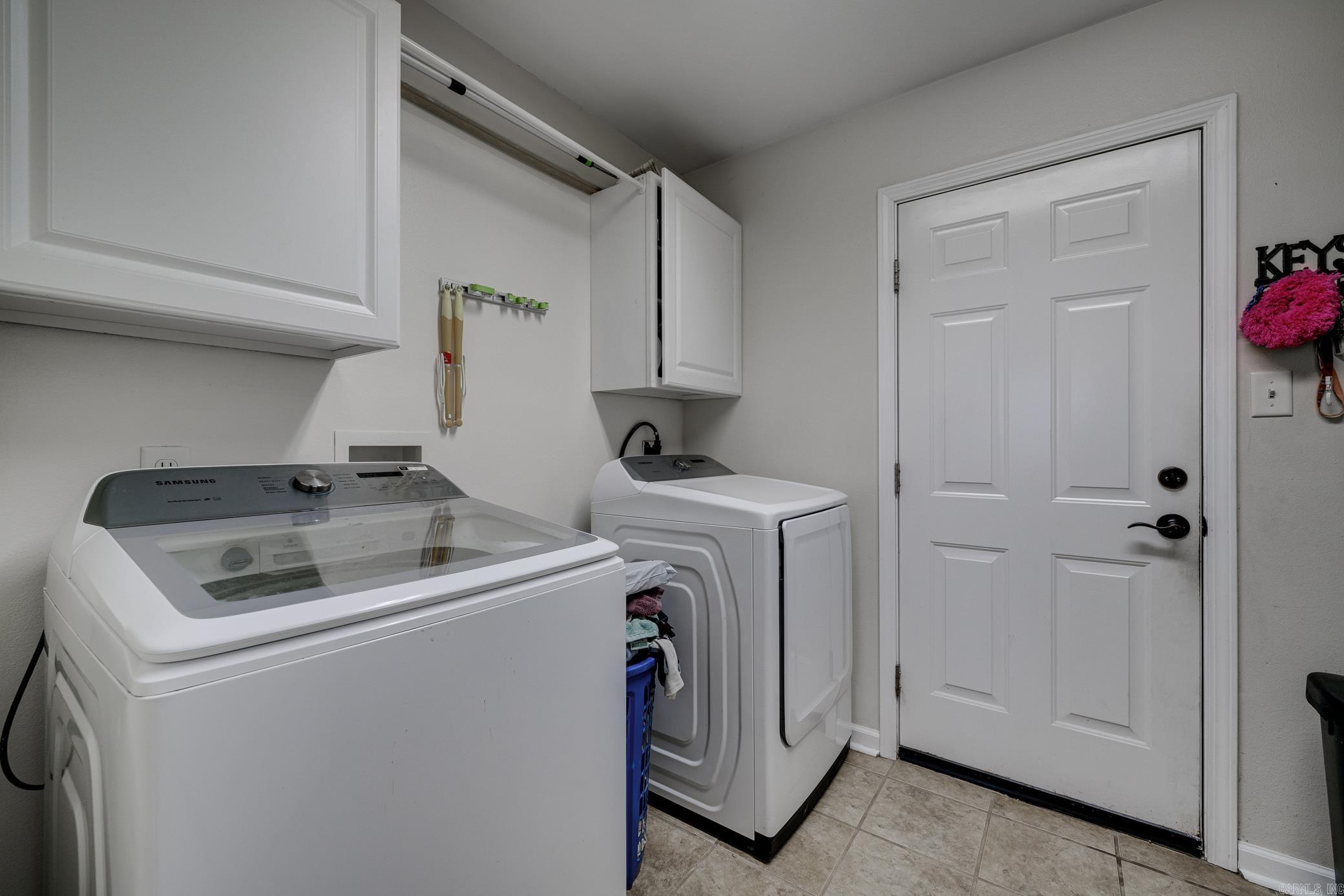 ALLI'S PLACE - Residential