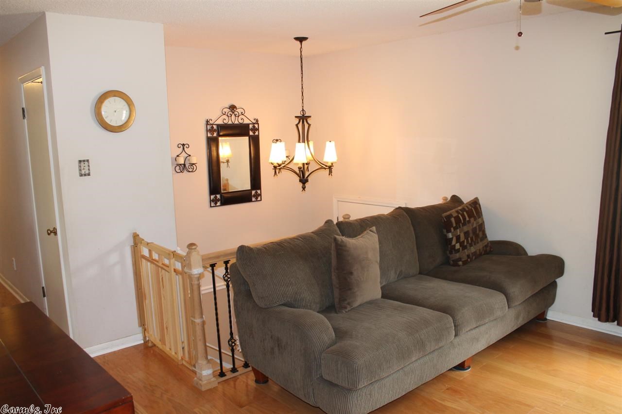 BEVERLY HILLS - Residential