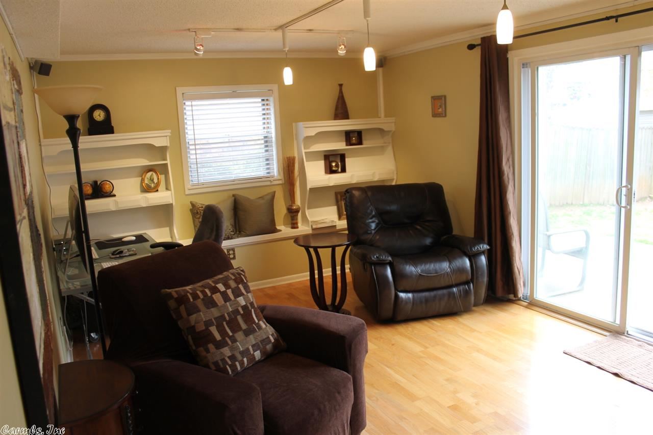 BEVERLY HILLS - Residential