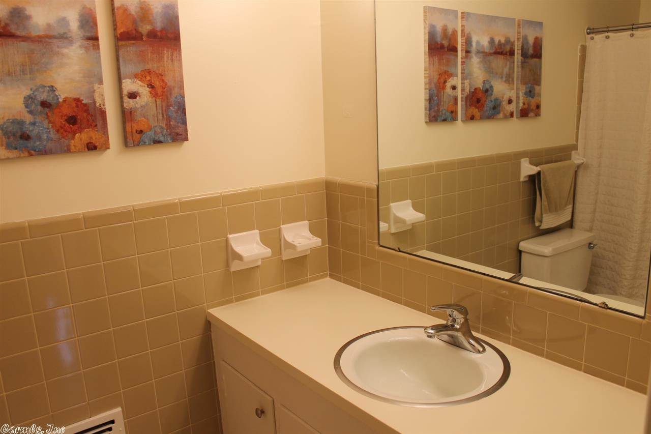 BEVERLY HILLS - Residential