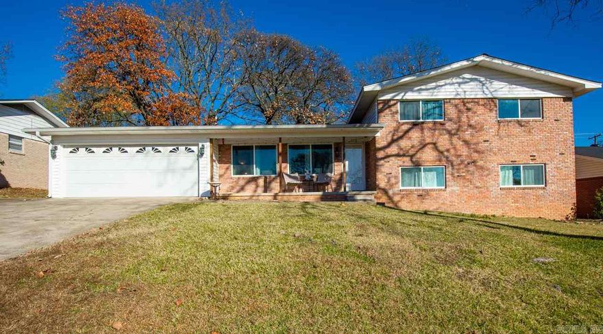 The best versatile floorplan. So many ways to make this house your home. Lower level can be a complete master en-suite w/your own living room too. Workshop in back of garage has heating/cooling & exterior door access. So many updates: Roof, water tank, vinyl plank flooring in lower level bedroom, fans, lighting in dining room, kitchen upgrade w/granite, ss appliances 2020, all new windows & door sliders, garbage disposal, front porch posts, river rock landscaping beds, NO CARPET, whole house radio/intercom.