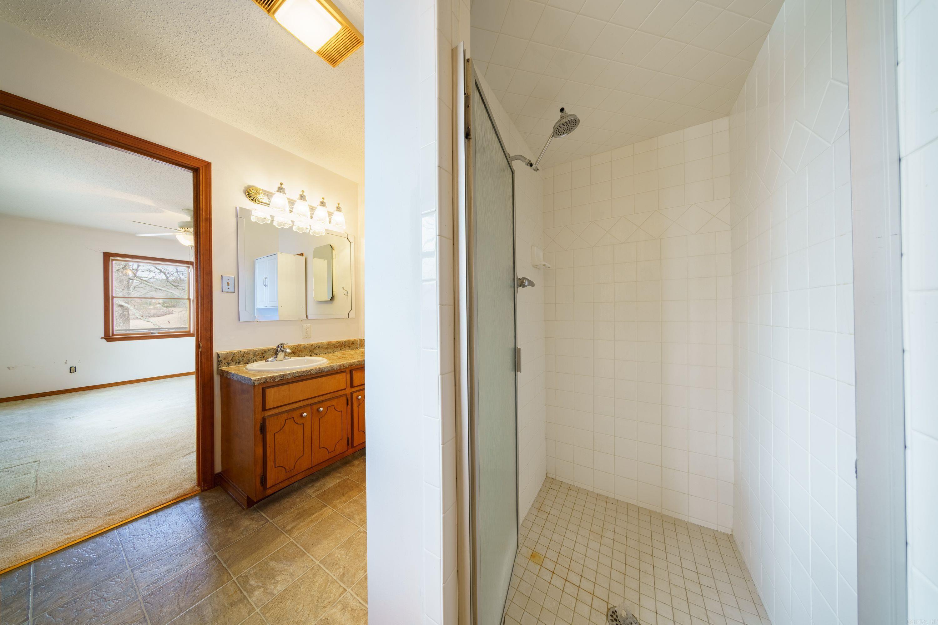 DIAMOND COVE - Residential