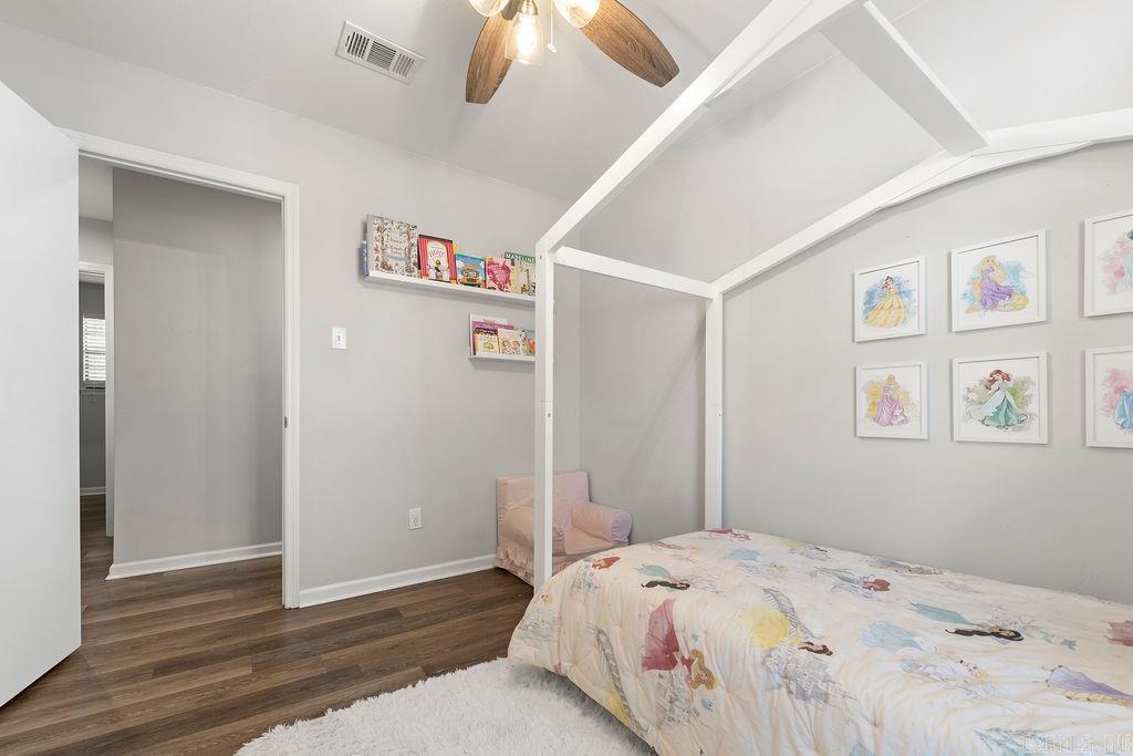 HOLLY HILLS ESTATE - Residential