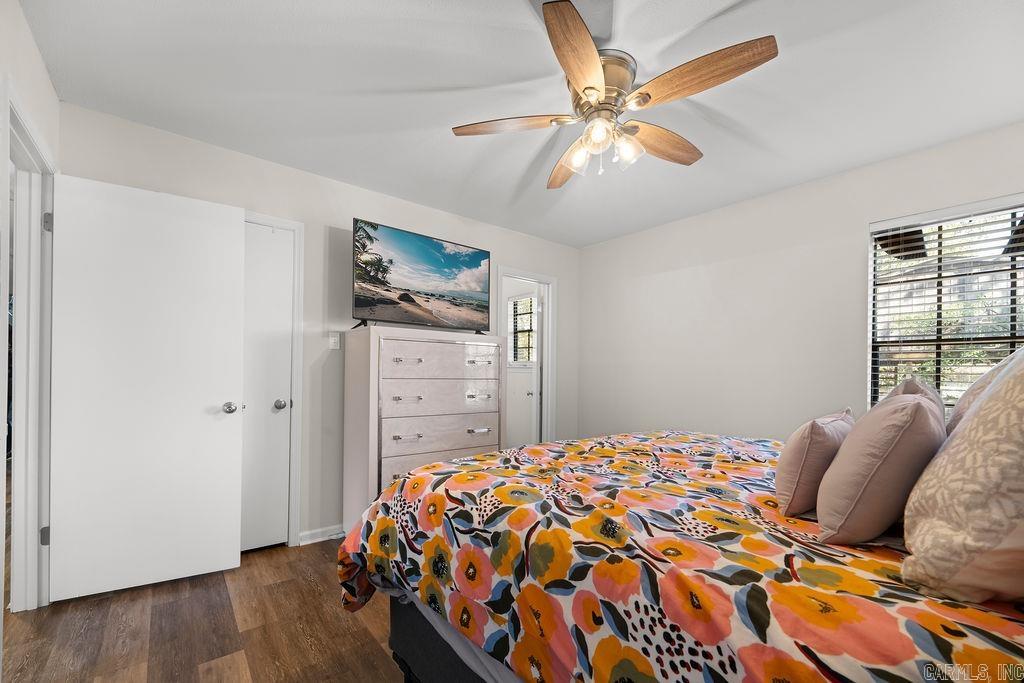 HOLLY HILLS ESTATE - Residential