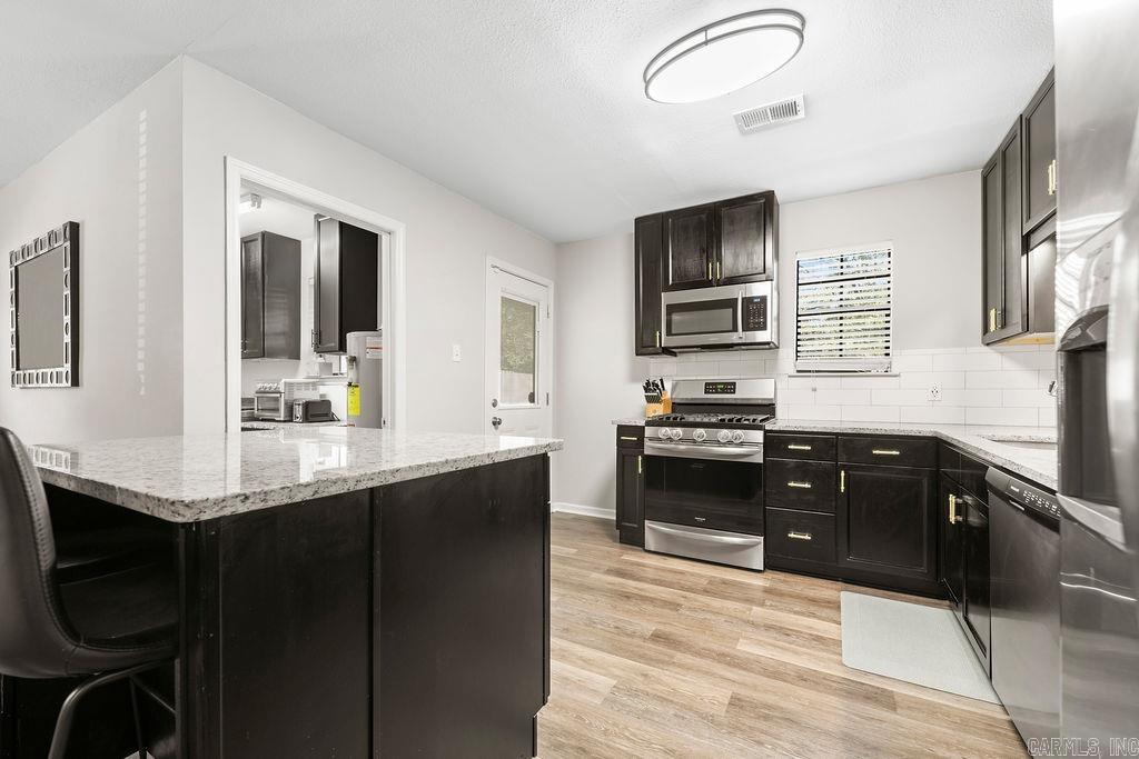 HOLLY HILLS ESTATE - Residential