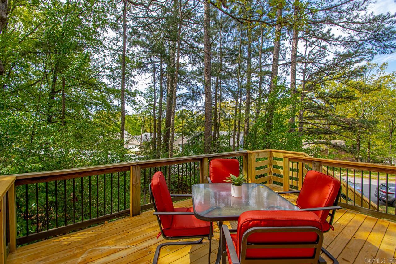 CEDAR RIDGE - Residential