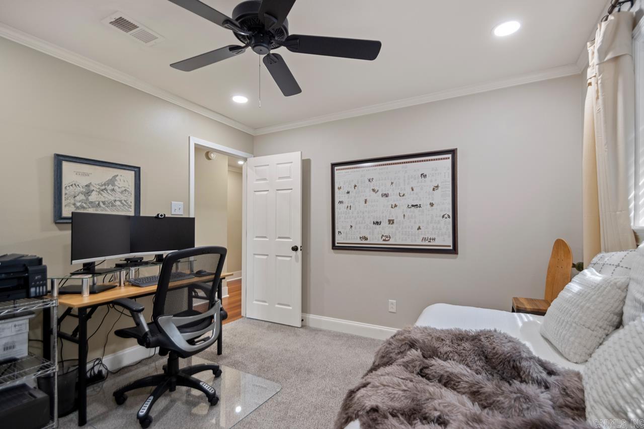 CEDAR RIDGE - Residential