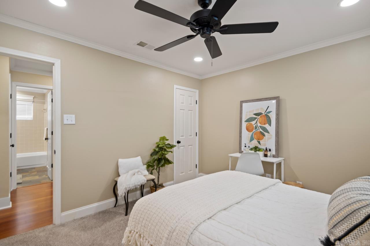 CEDAR RIDGE - Residential