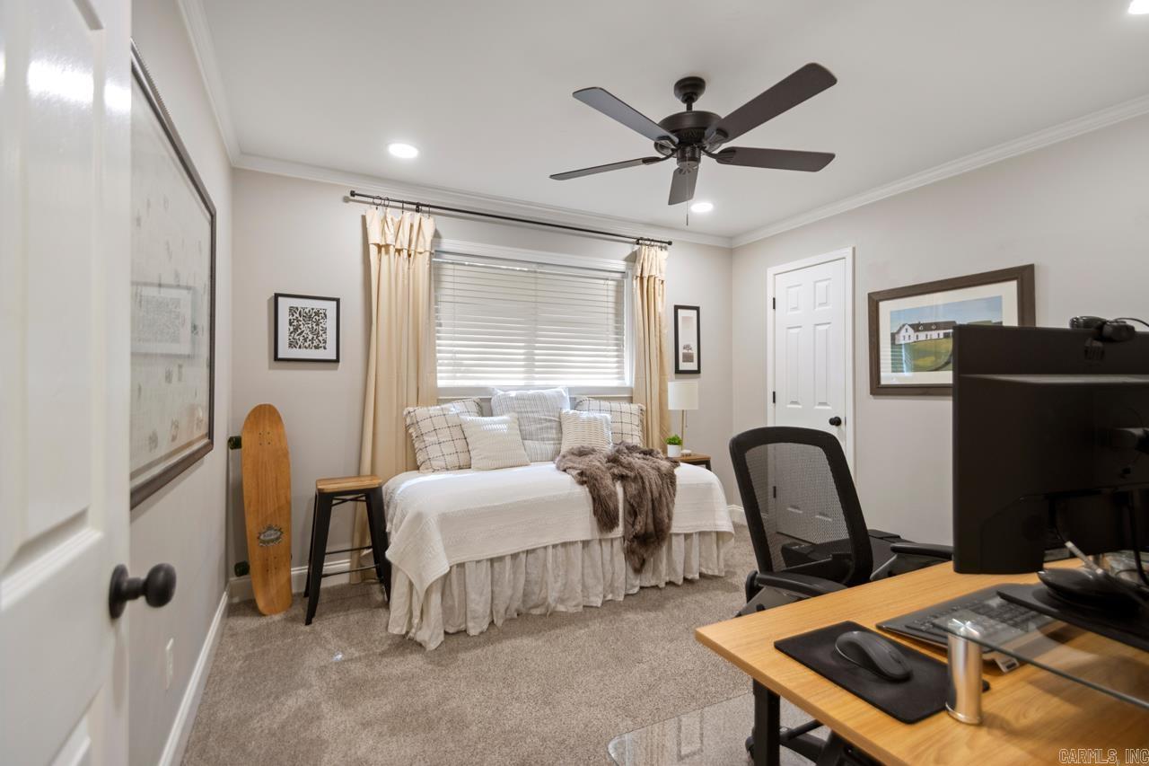 CEDAR RIDGE - Residential