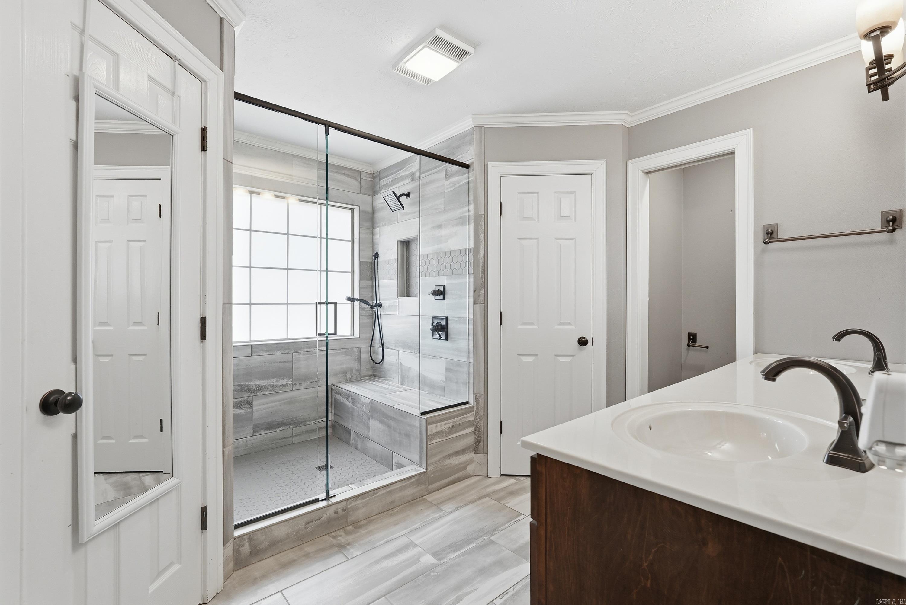 Royal Oaks - Residential