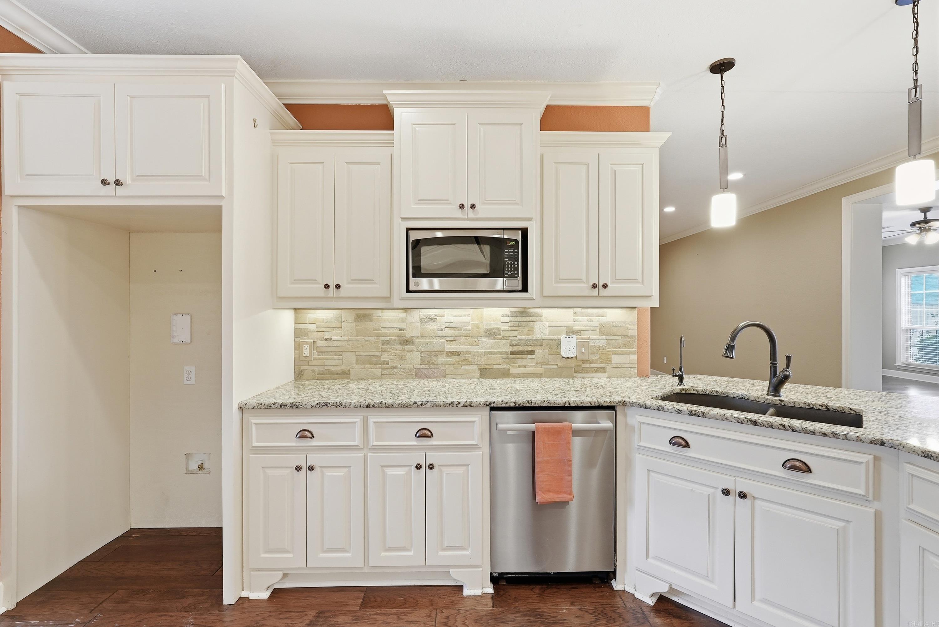 Royal Oaks - Residential