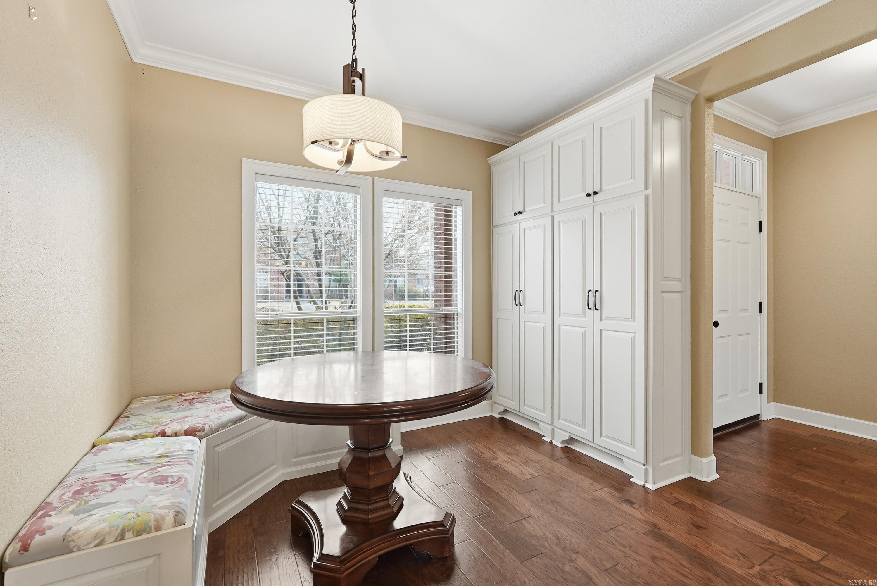 Royal Oaks - Residential