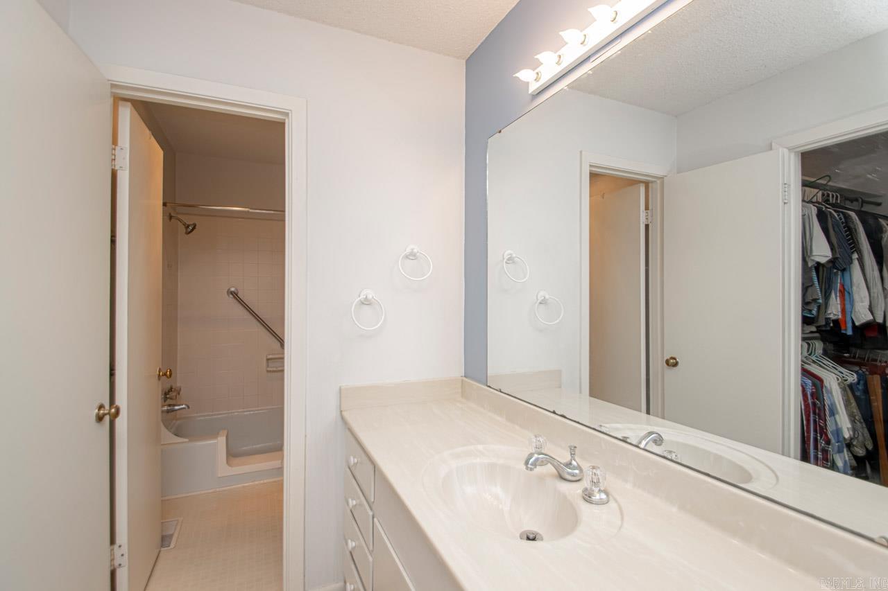 KILLARNEY ADDN - Residential