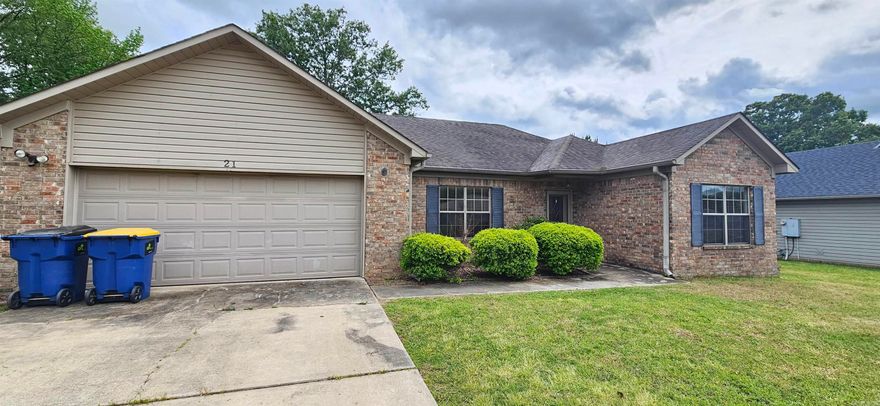 NON- Smoking 4 bedroom 2 bath All Electric house for Rent in Cabot. This newer home has beautiful tray ceilings in the living room, a patio and fenced backyard. The kitchen is furnished with a fridge, dishwasher, stainless steel range and microwave. Also included is blinds throughout, ceiling fans, carpet and ceramic tile floors, a separate dining area, a pantry, a jetted tub, double vanity and walkin closet in the master bath, electric fireplace, washer and electric dryer connections in a separate utility room, fenced back yard, patio, and 2 car garage. Pets may be considered