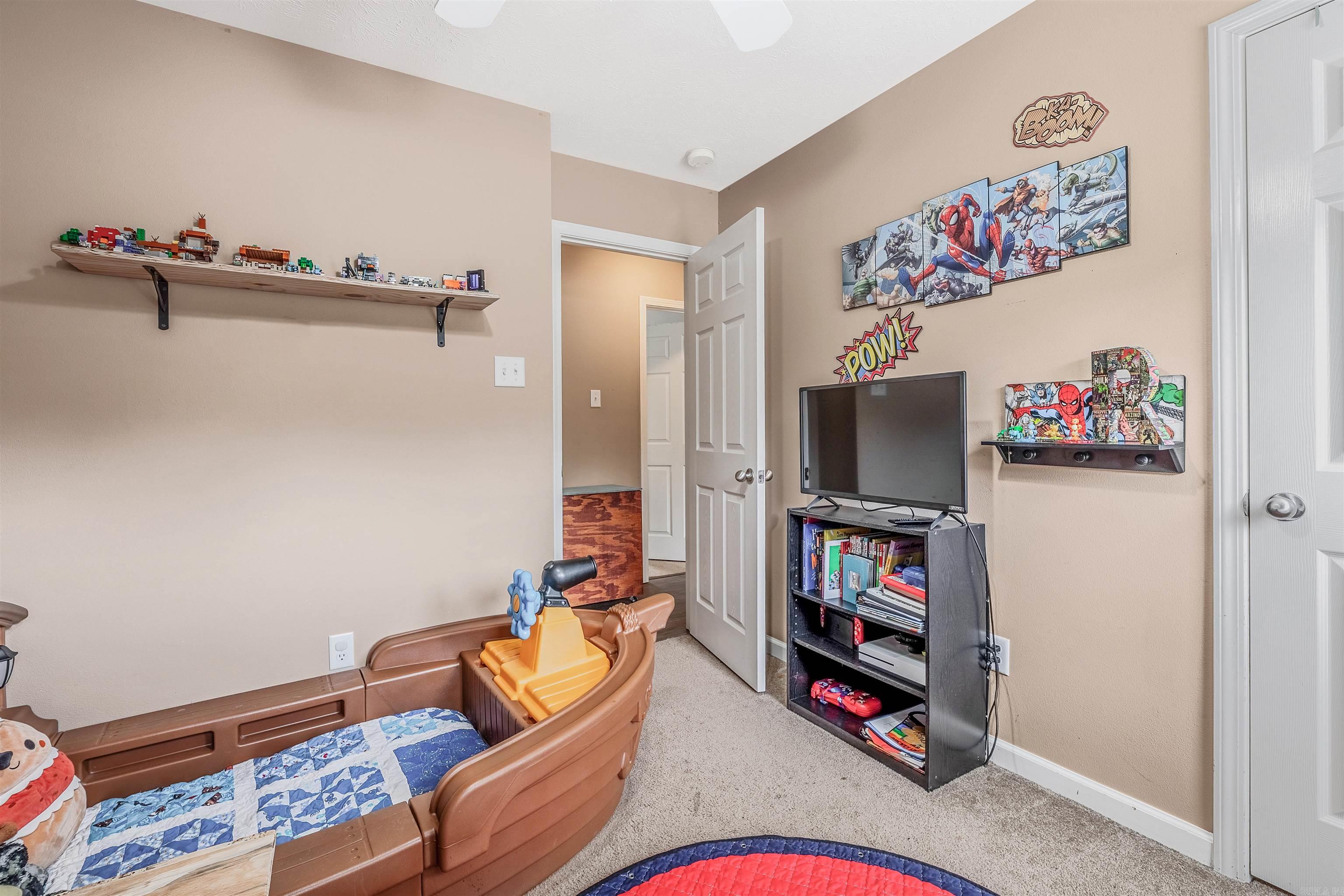 PEARL STONE ESTATES - Residential