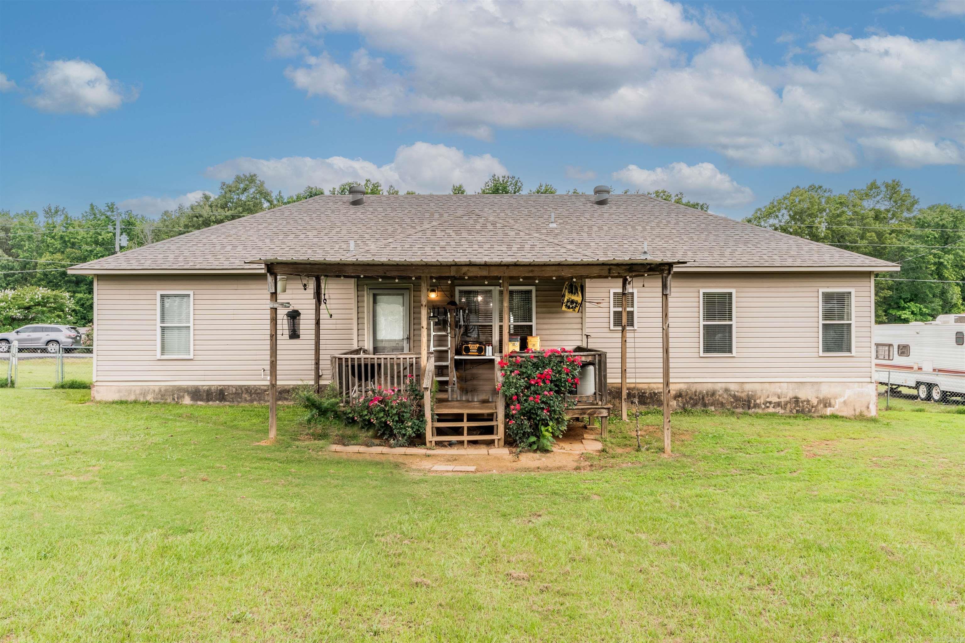 PEARL STONE ESTATES - Residential