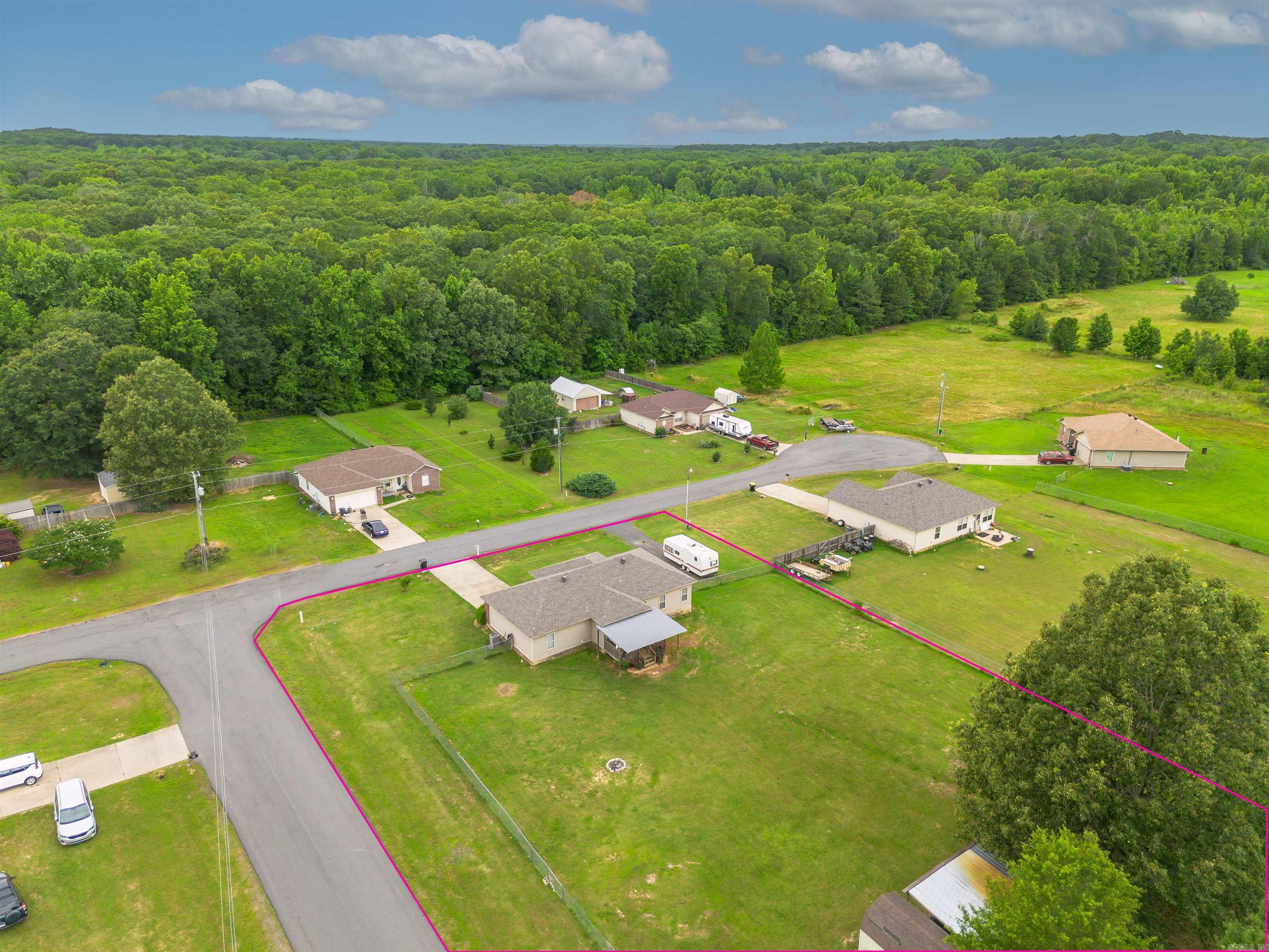 PEARL STONE ESTATES - Residential