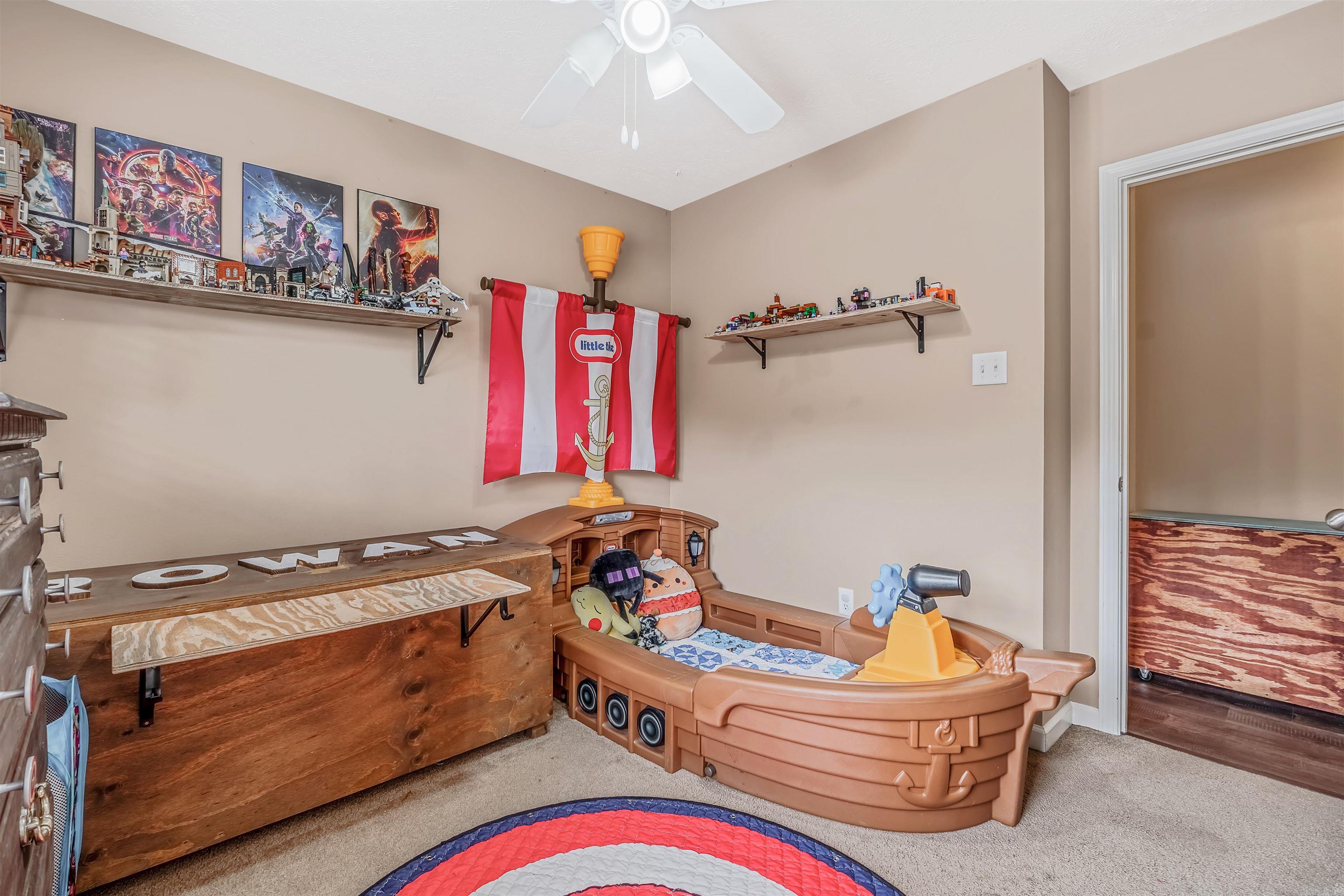 PEARL STONE ESTATES - Residential