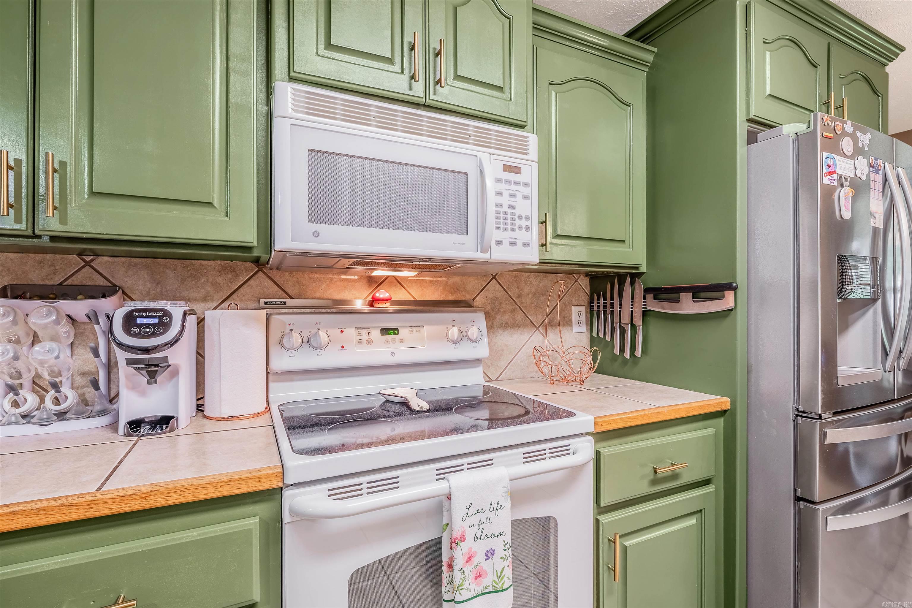 PEARL STONE ESTATES - Residential