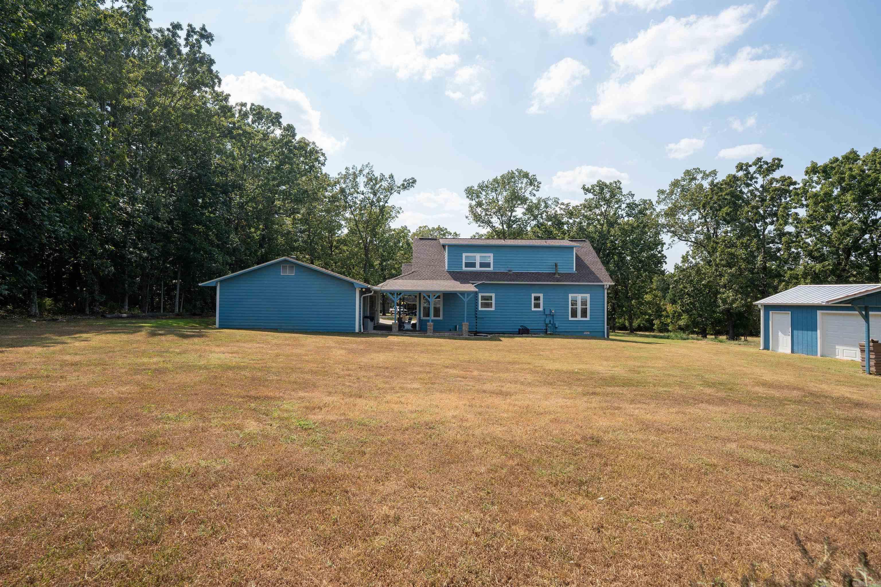 WOODLAND COVE - Residential