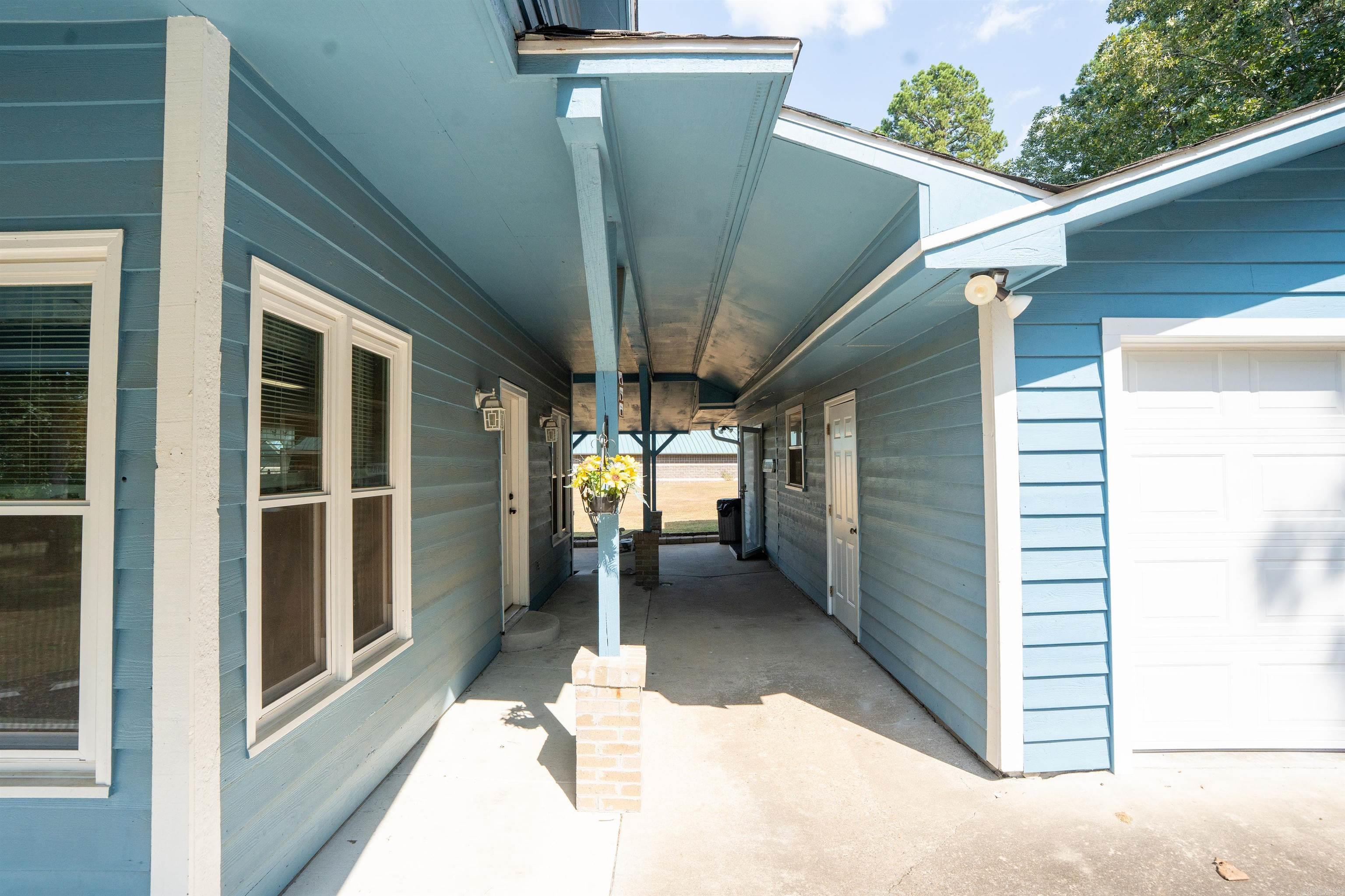WOODLAND COVE - Residential