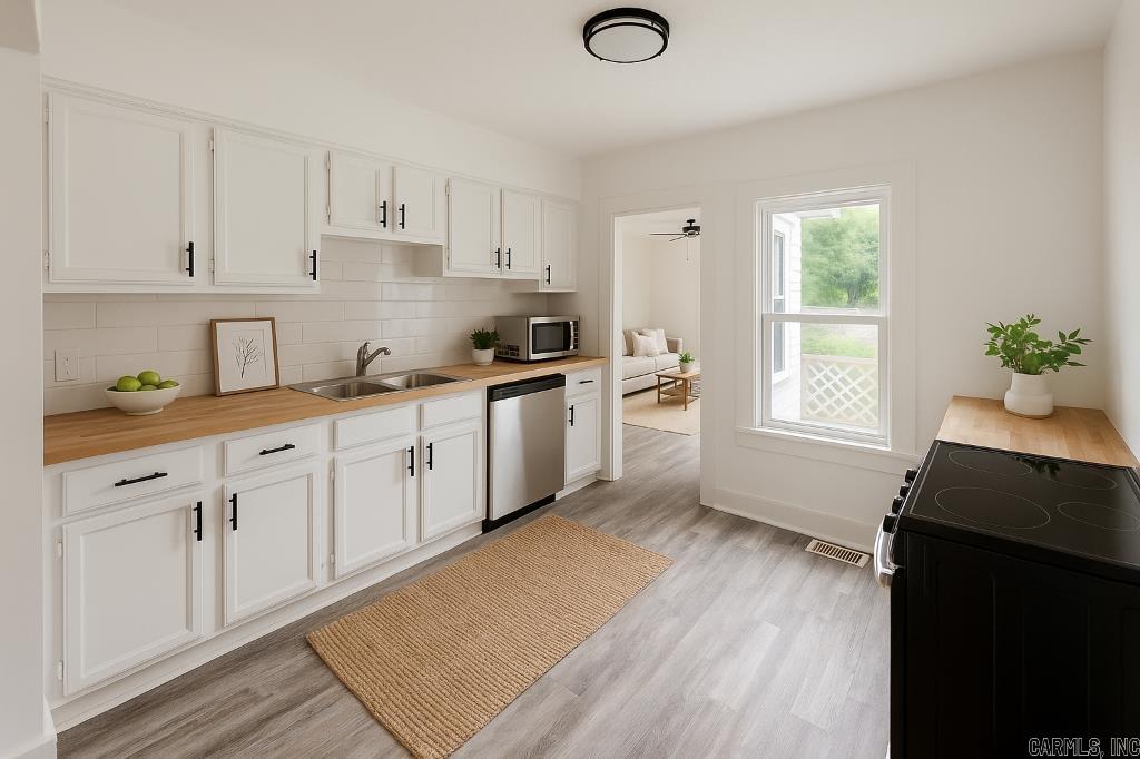 BARROW JOHN - Residential