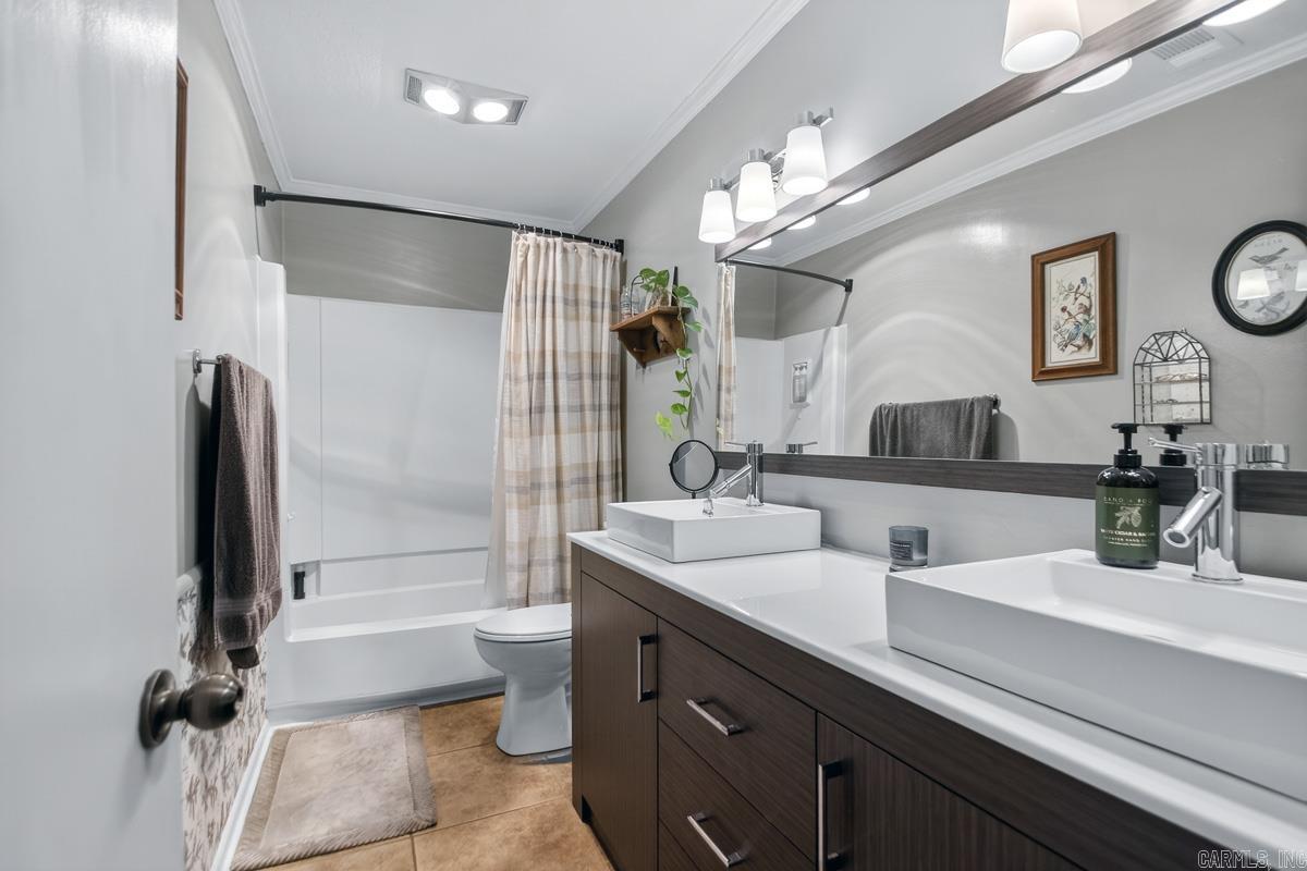 WALTON HEIGHTS - Residential