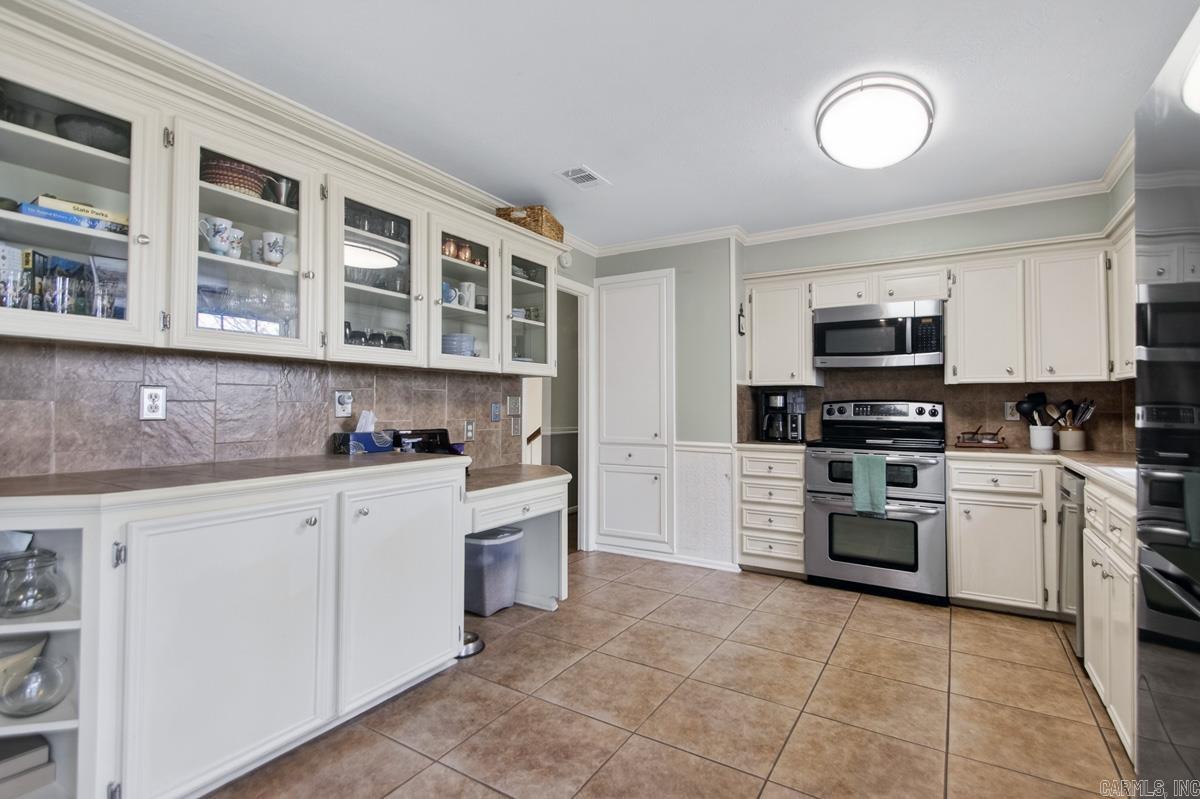 WALTON HEIGHTS - Residential