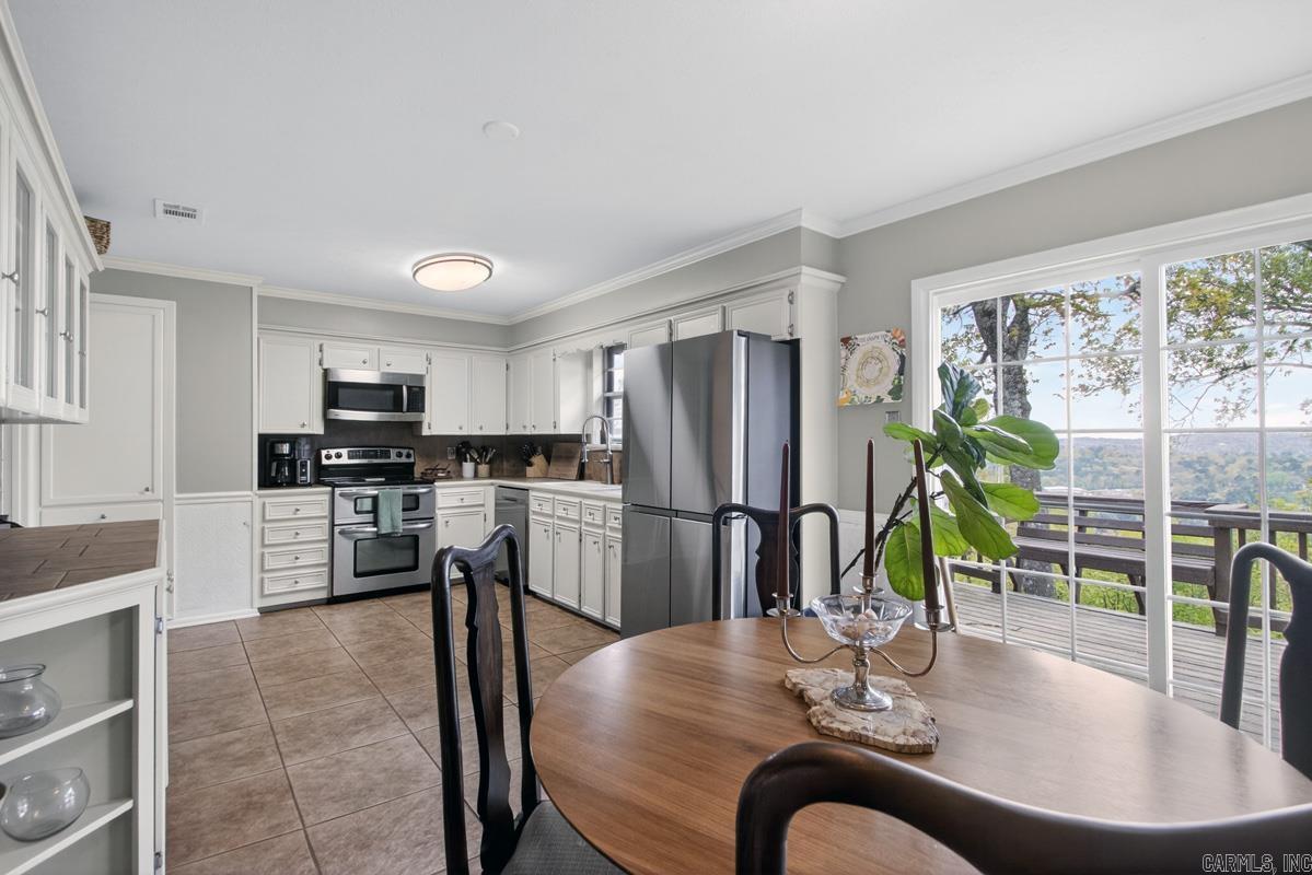 WALTON HEIGHTS - Residential