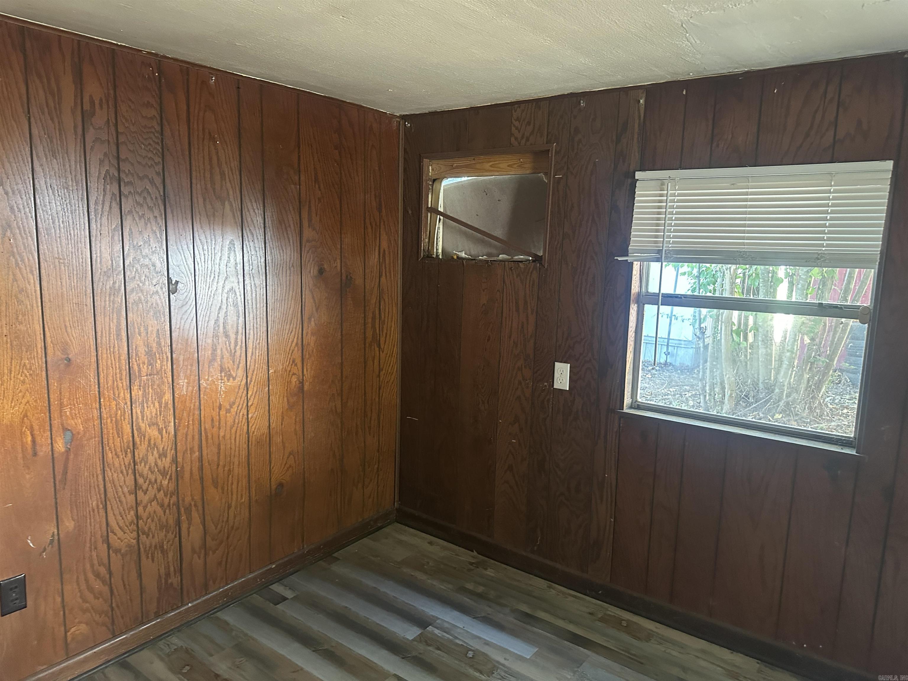 OT Ward - Residential