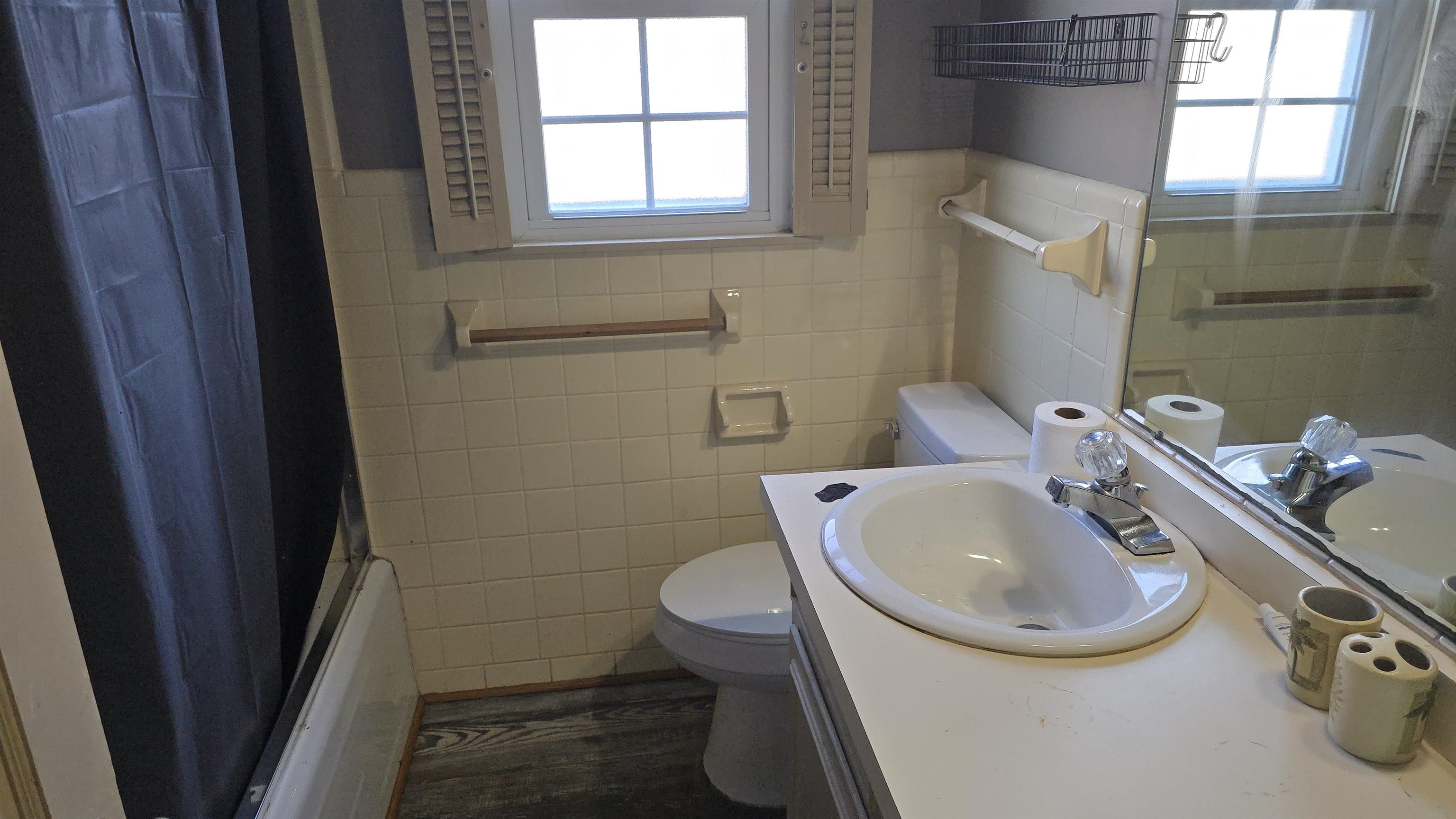 E RITTER VICTORY - Residential