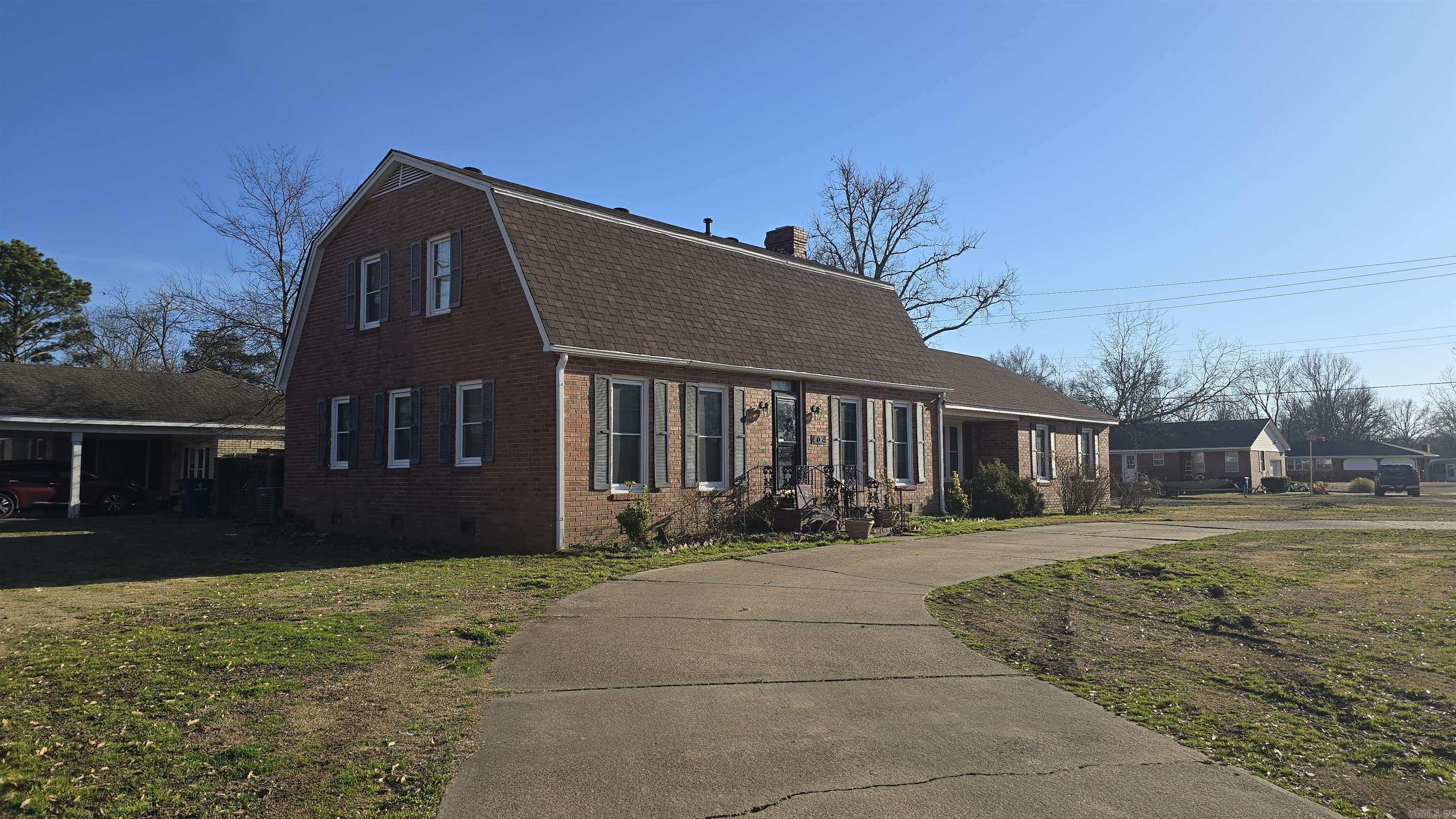 E RITTER VICTORY - Residential