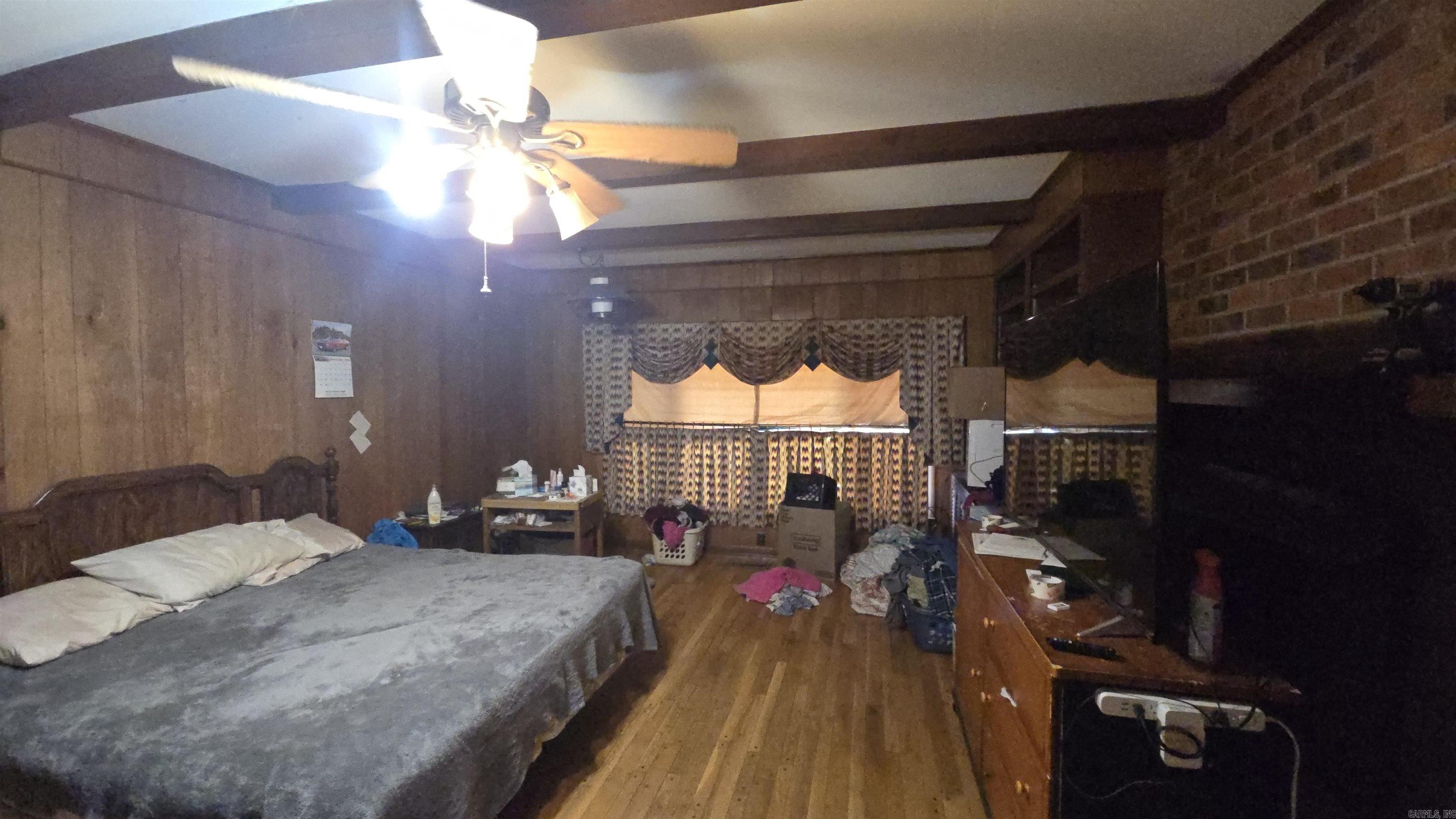 E RITTER VICTORY - Residential