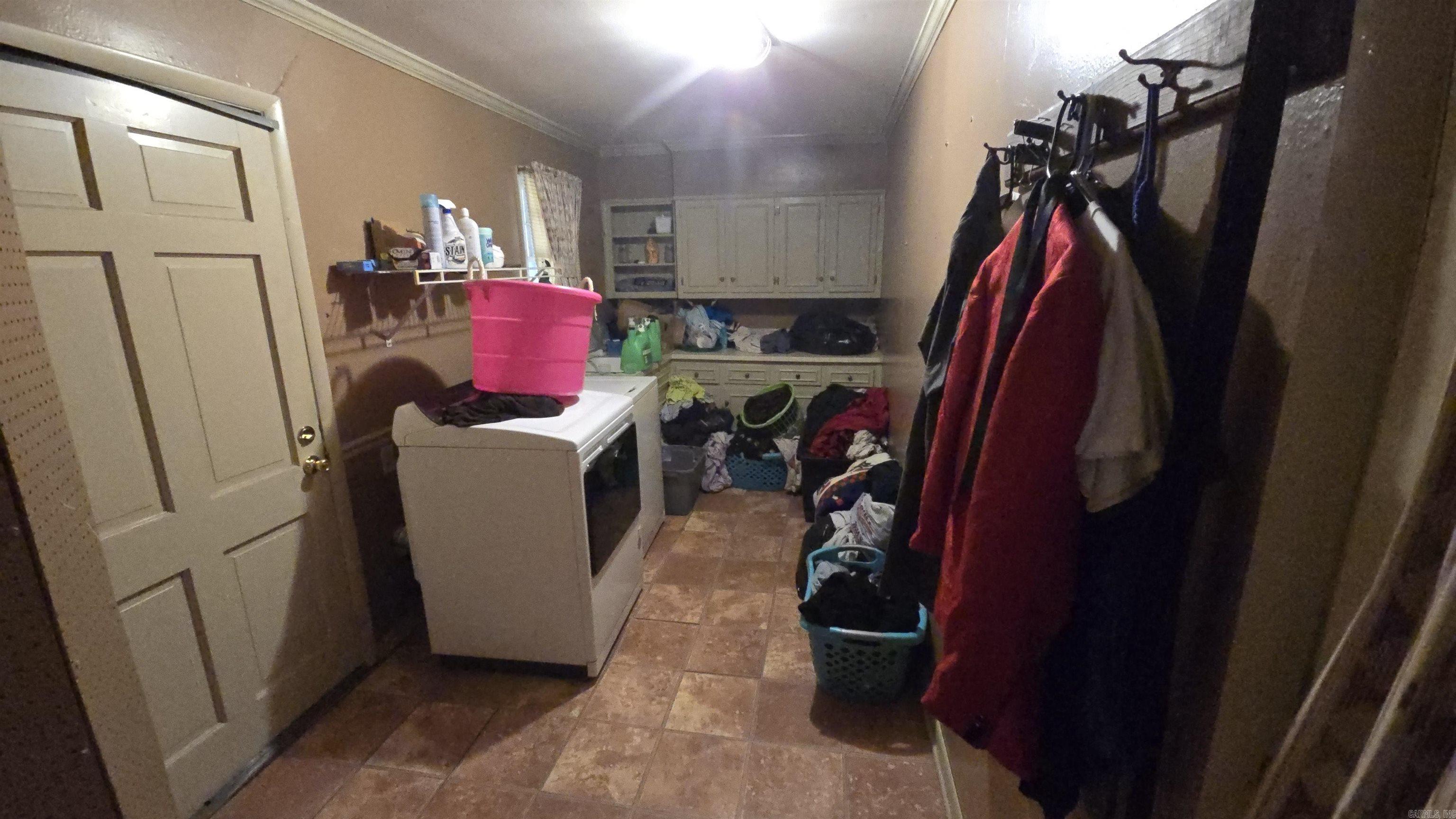 E RITTER VICTORY - Residential